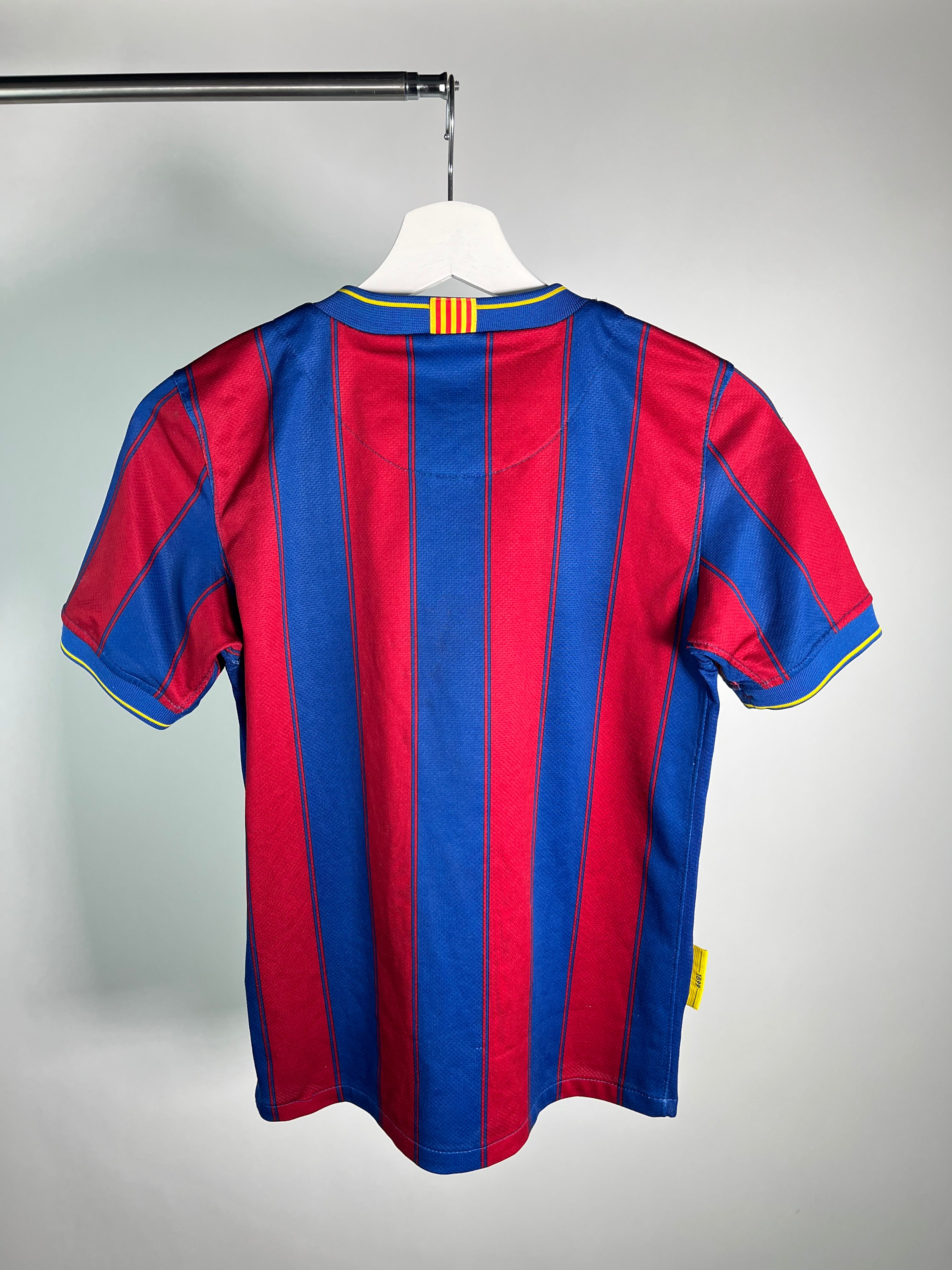 Jersey Barcelona Local 2009 2010 (M Niño)
