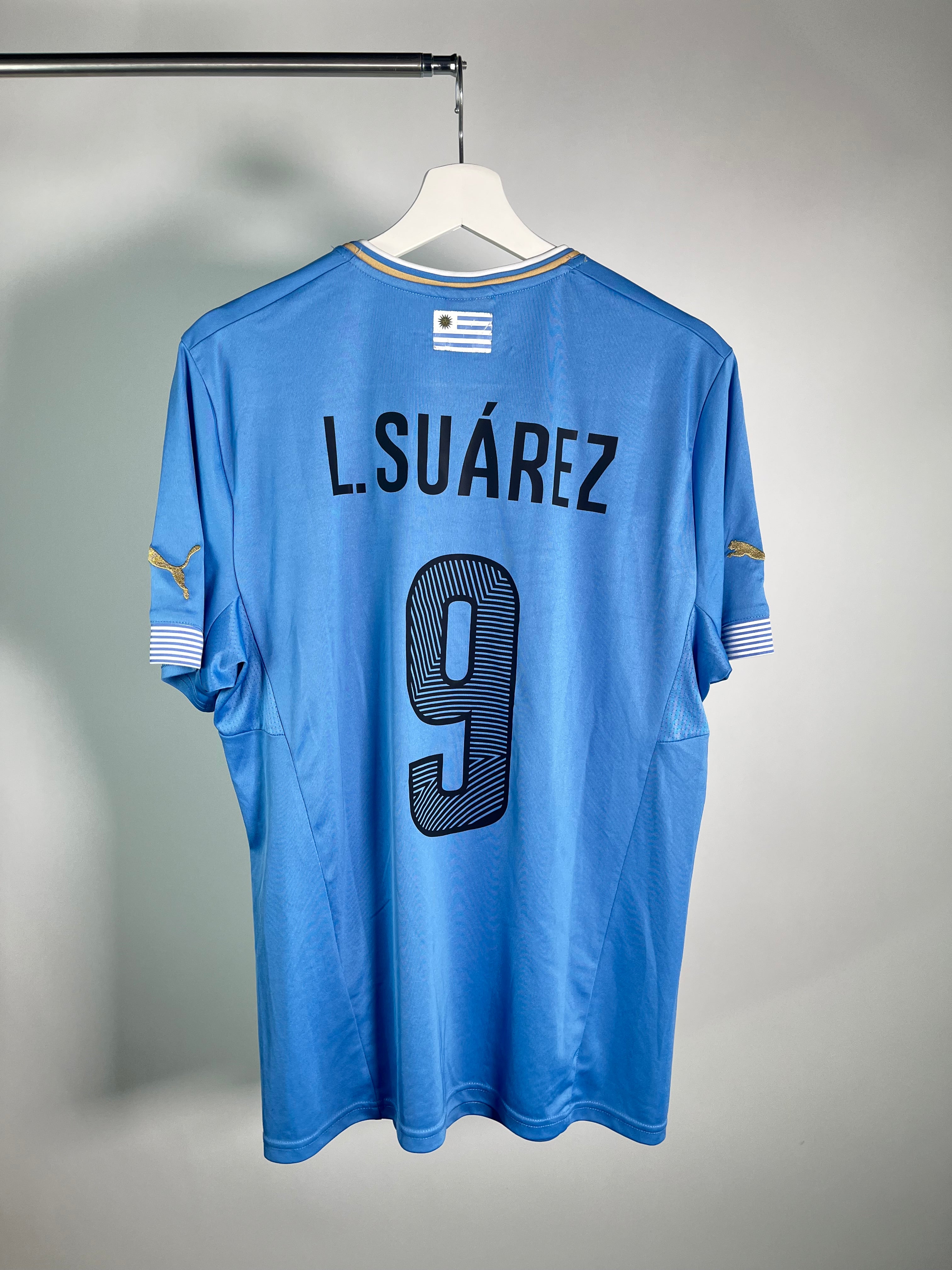 Jersey Uruguay Local 2014 2016 Luis Suárez (L)