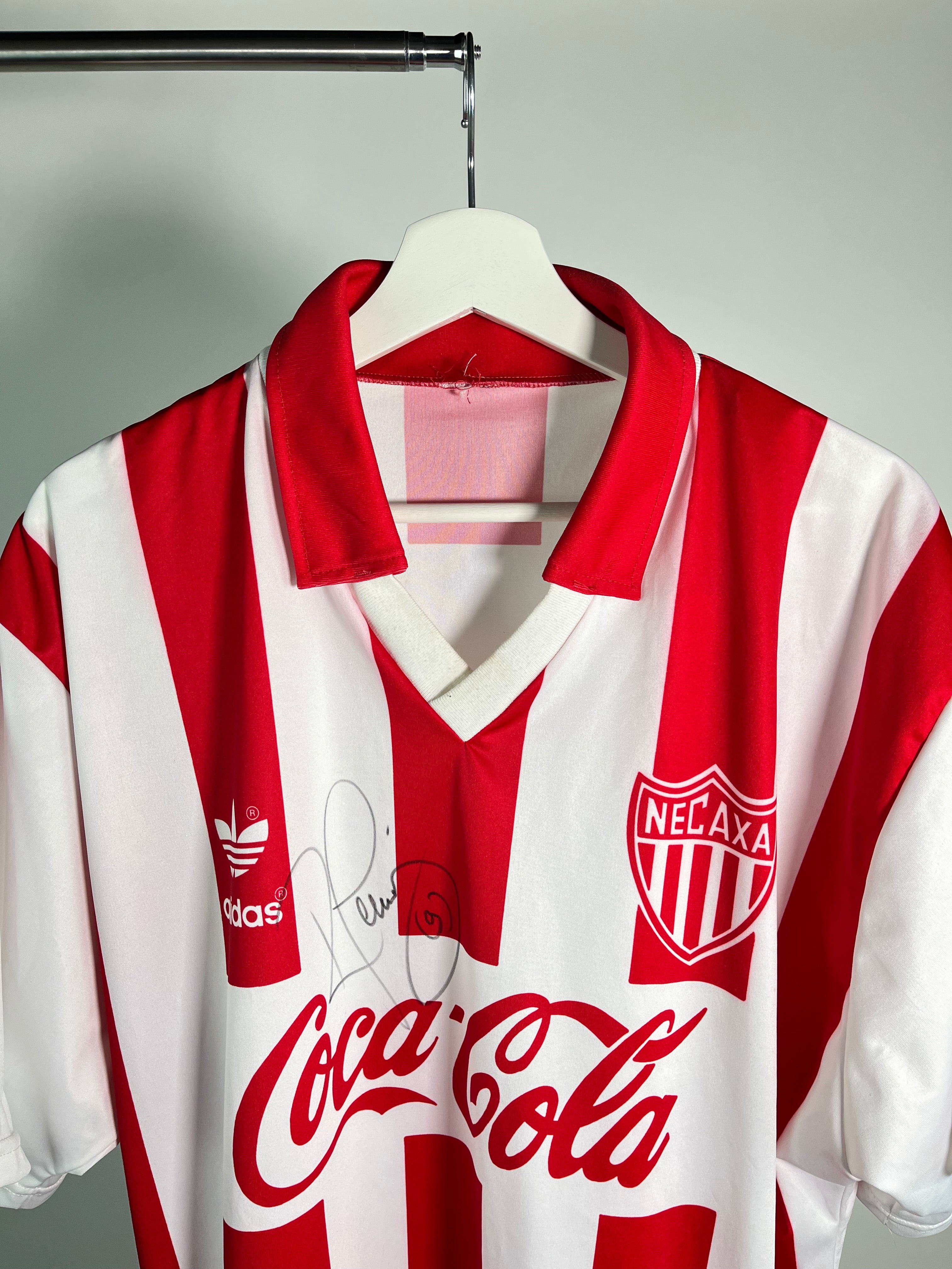Jersey Necaxa Local 1994 1995 Autografiado Ricardo Peláez (XL)