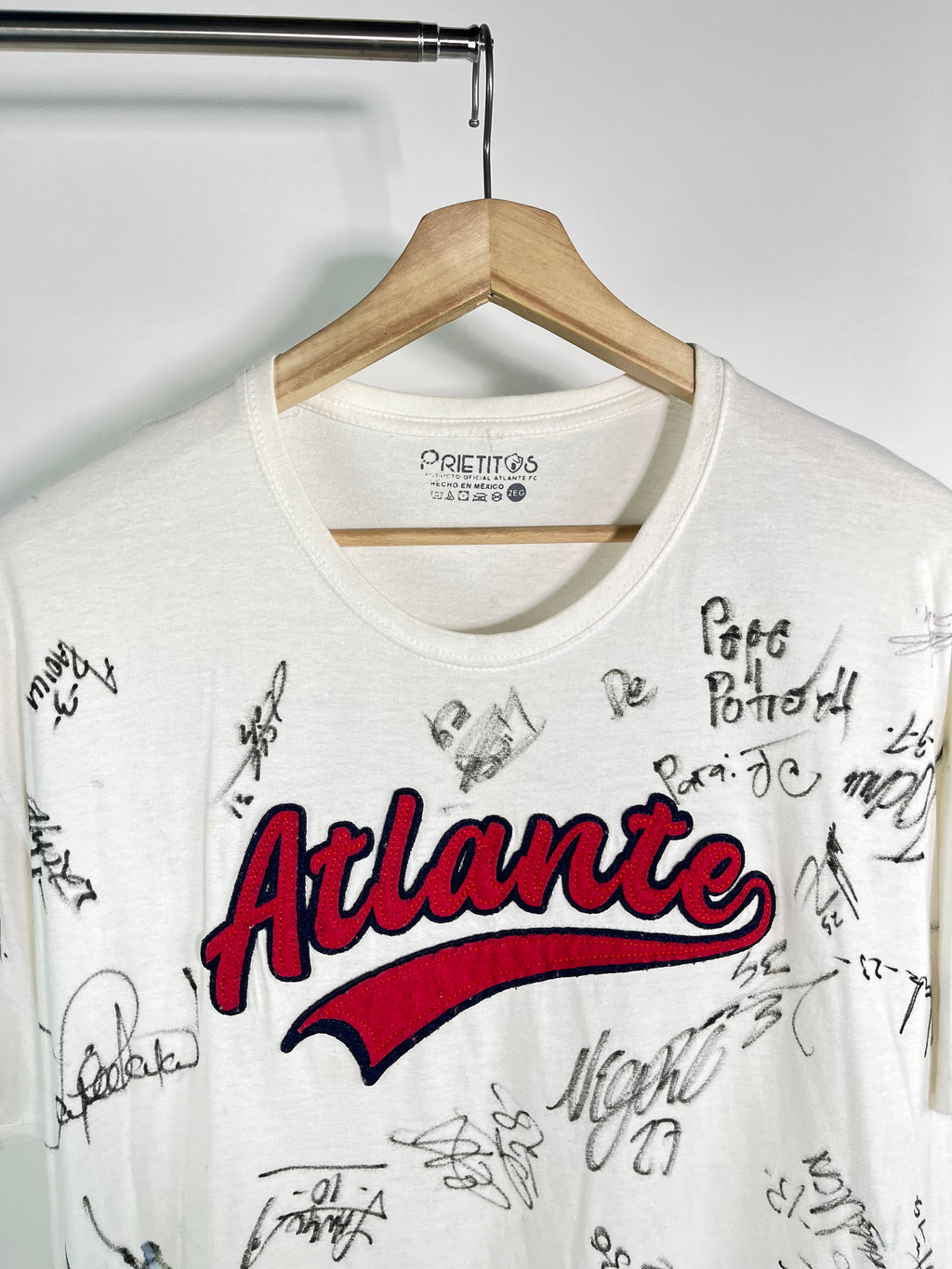 Playera Atlante 2022 Autografiada (XXL)