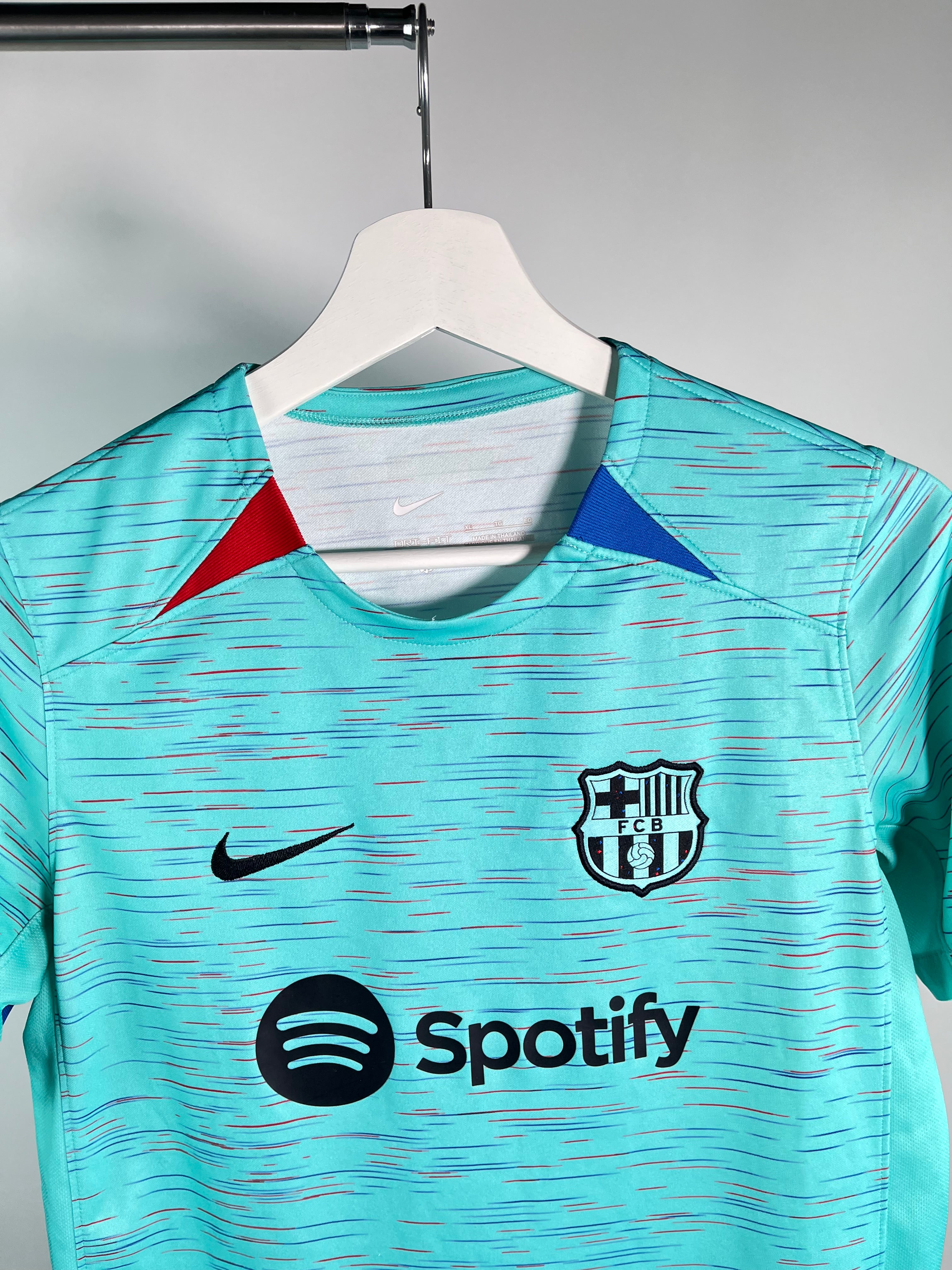 Jersey Barcelona Tercera 2023 2024 (XL Niño)