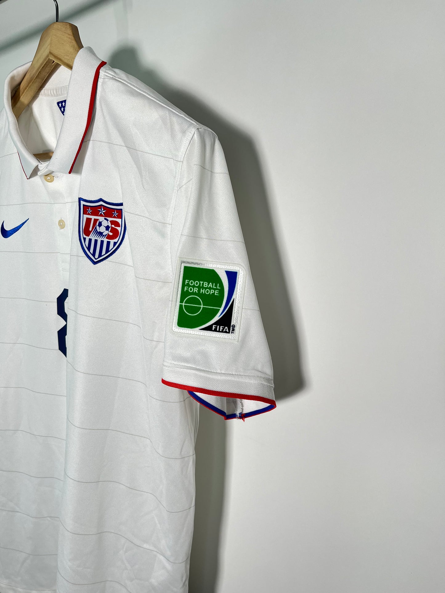 Jersey Estados Unidos Local 2014 2015 *Mundial Brasil* Clint Dempsey (L)