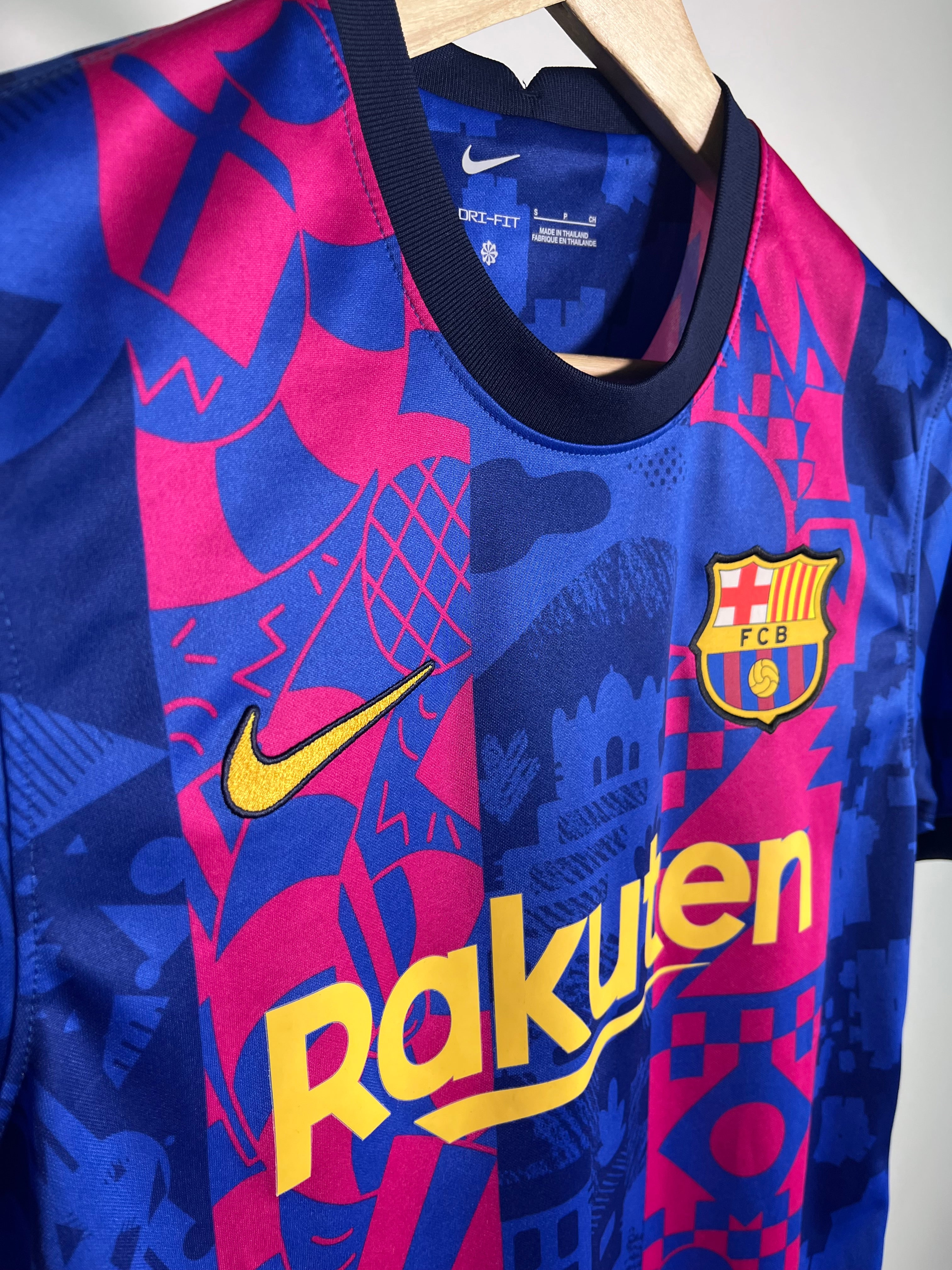 Jersey Barcelona Local Especial 2021 2022 Gavi (S)