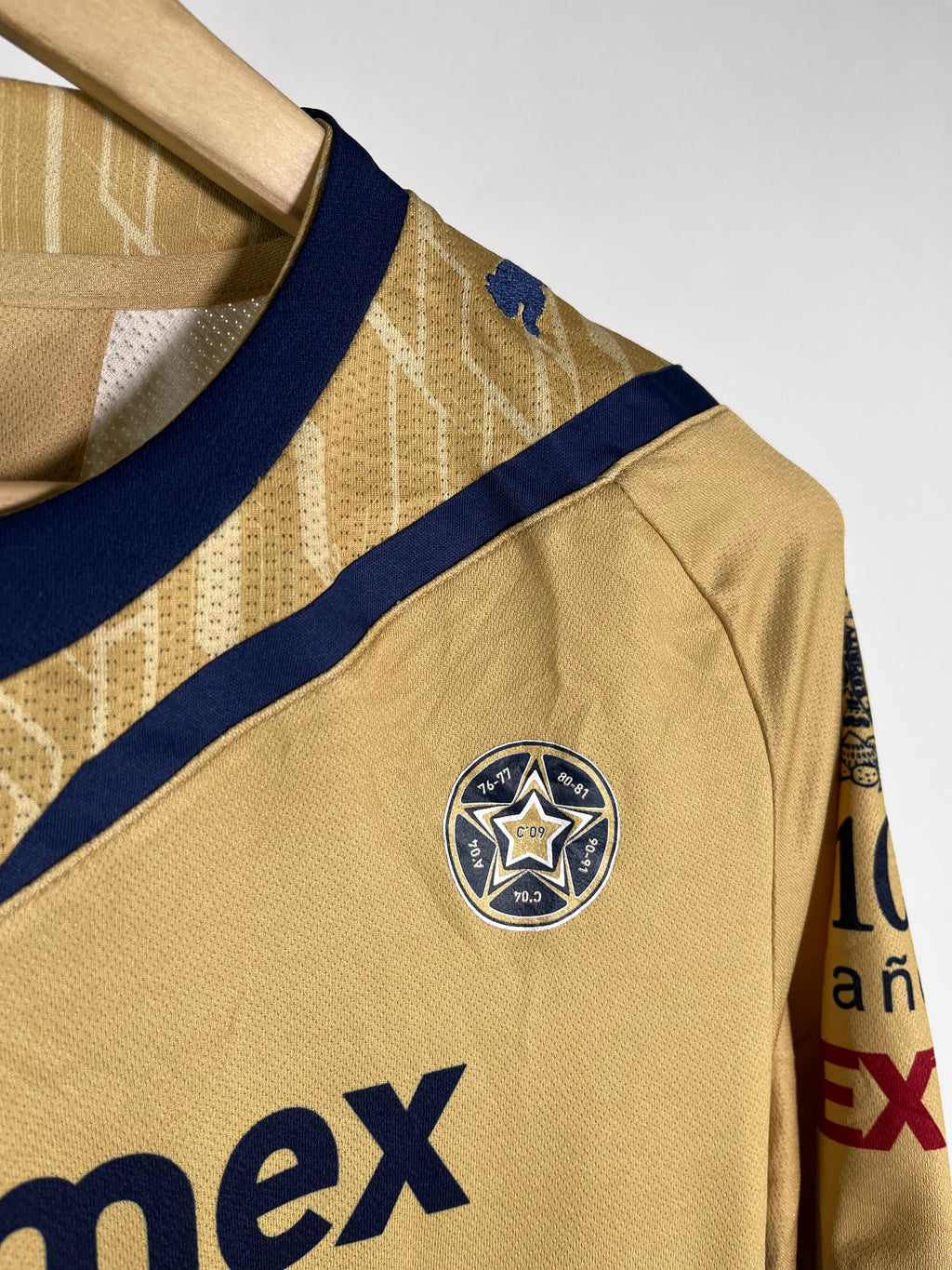 Jersey Pumas Tercera 2009 2010 Darío Verón (L)