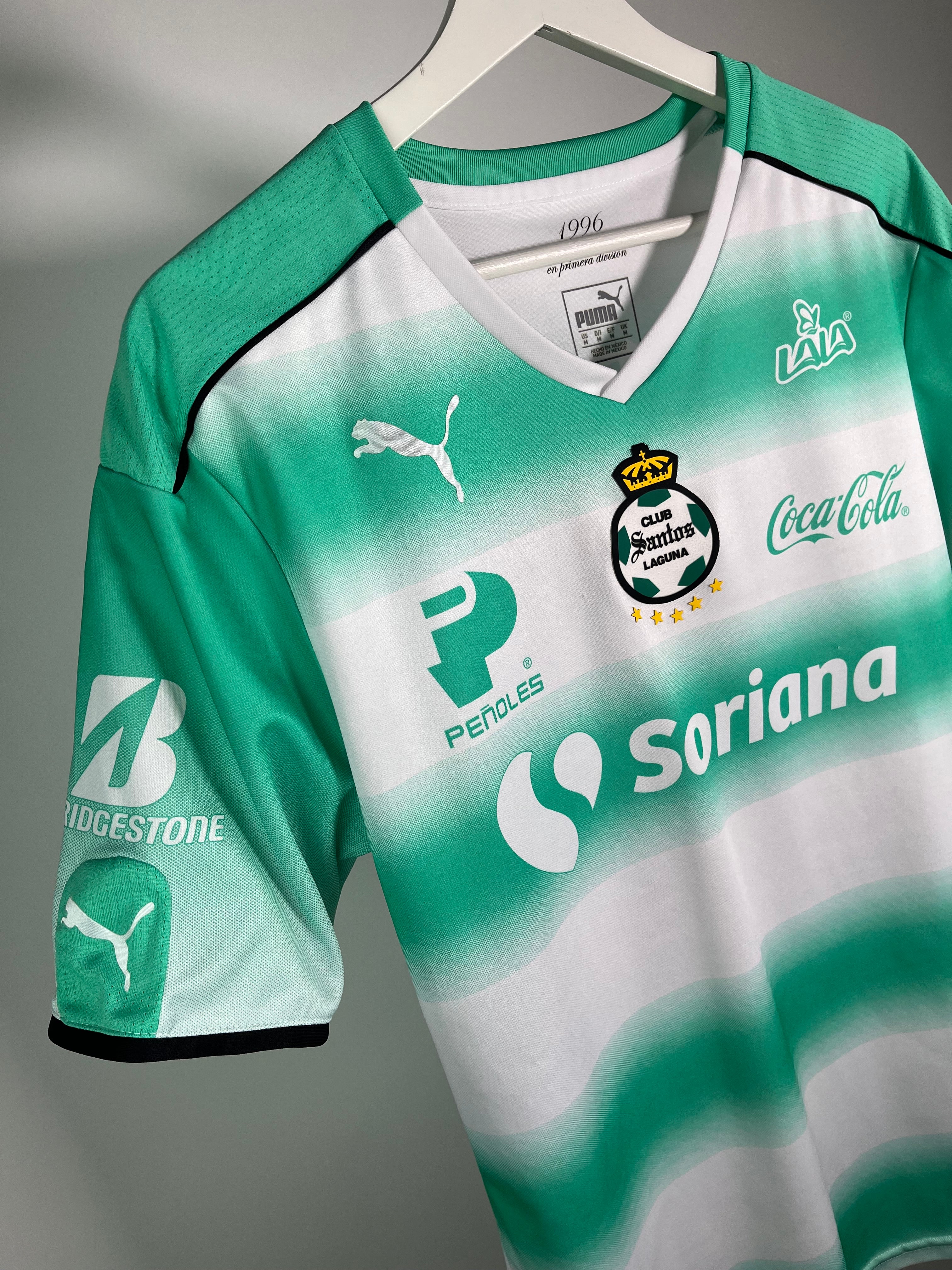 Jersey Santos Laguna Local 2016 2017 Néstor Araújo (M)