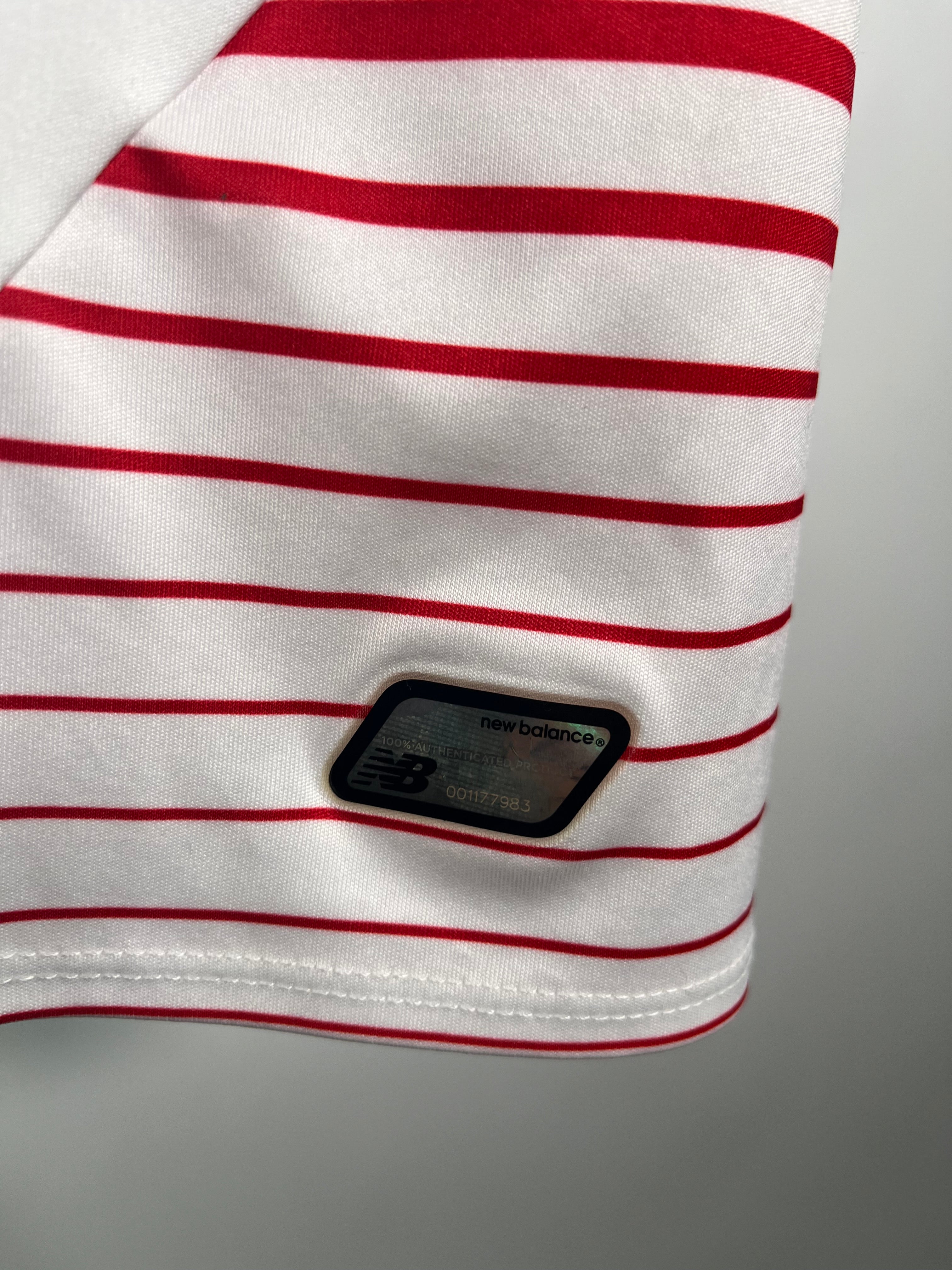 Jersey Sevilla Local 2015 2016 Éver Banega (L)