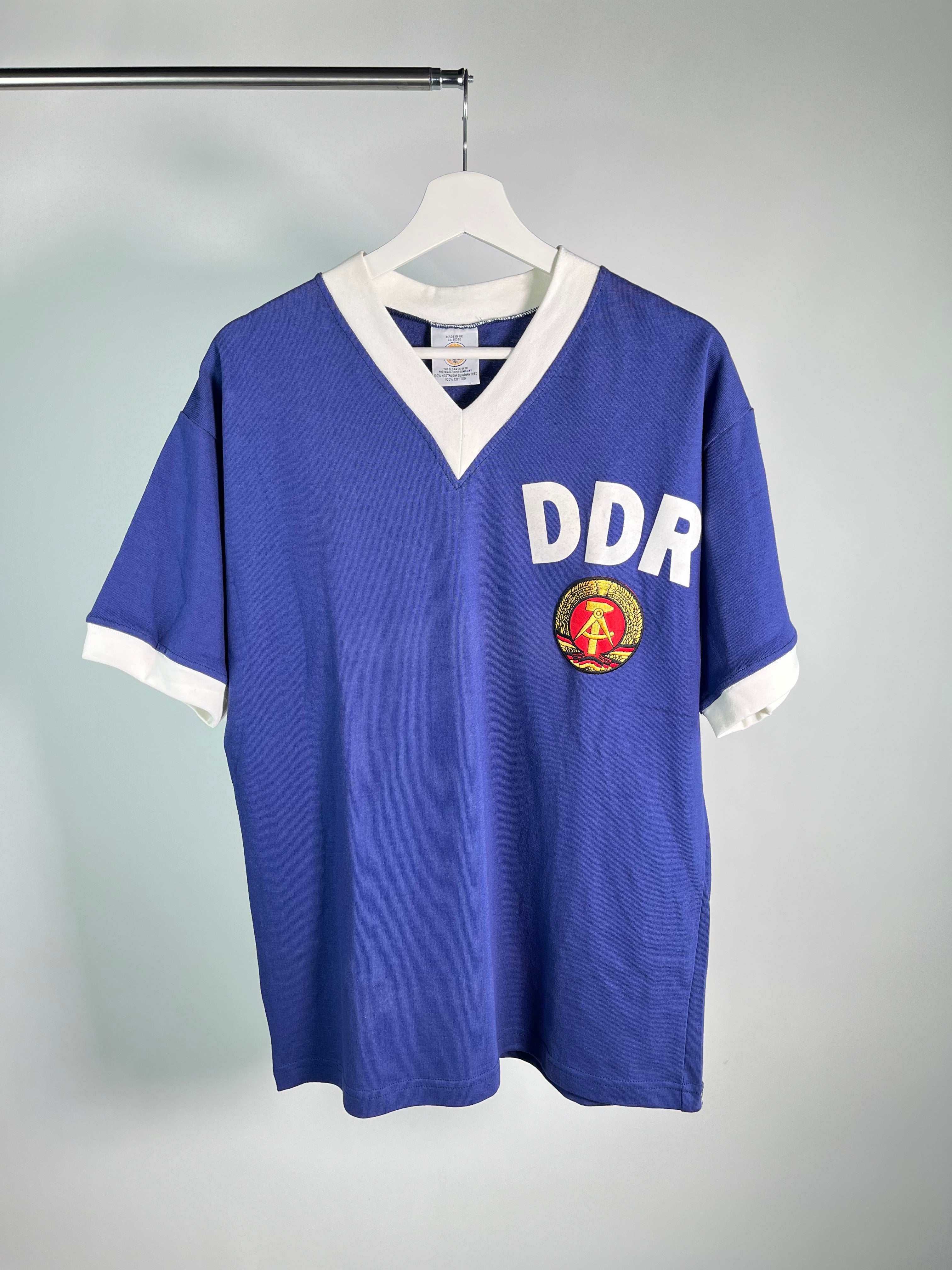 Playera Alemania del este 1974 1976 *Reedición* (XL)