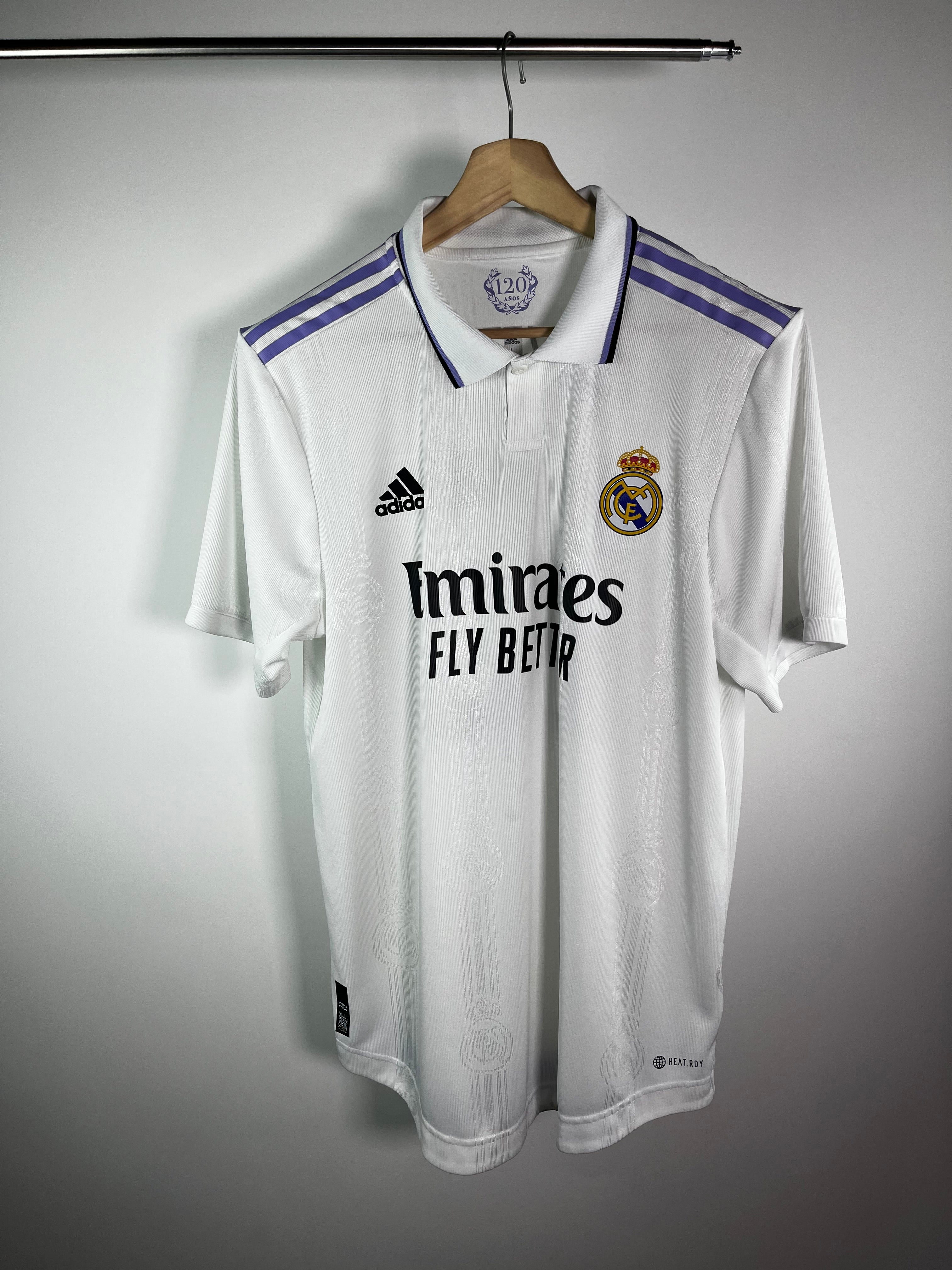 Jersey Real Madrid Local 2022 2023 Versión Jugador Federico Valverde (L)