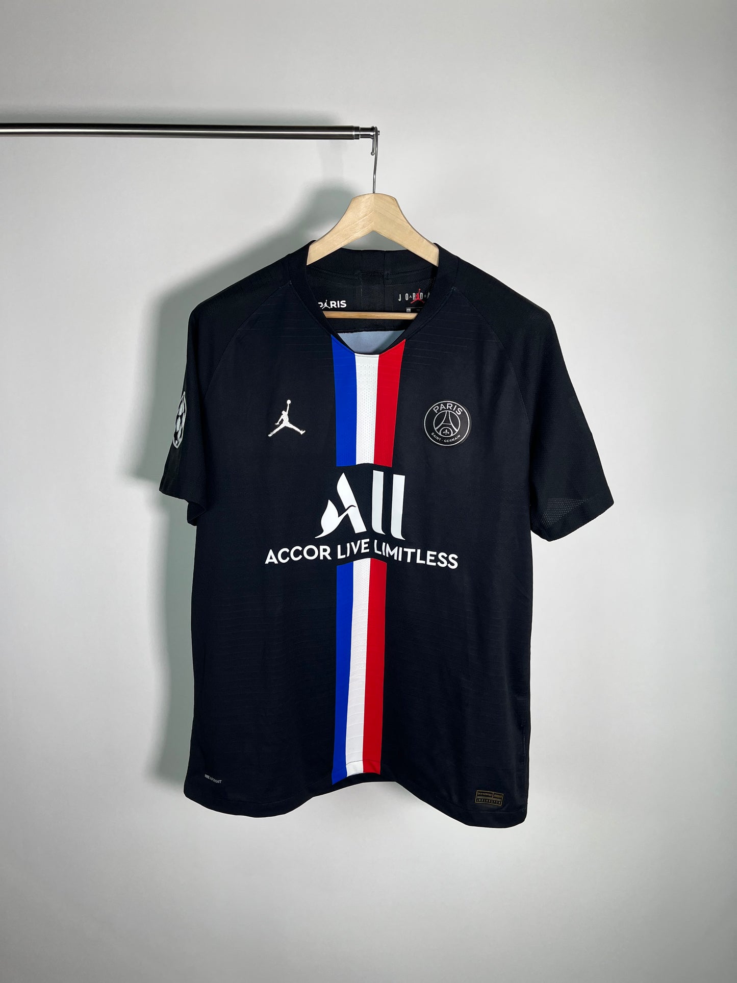 Jersey PSG Cuarta 2019 2020 Versión Jugador *Champions League* Kylian Mbappé (XL)