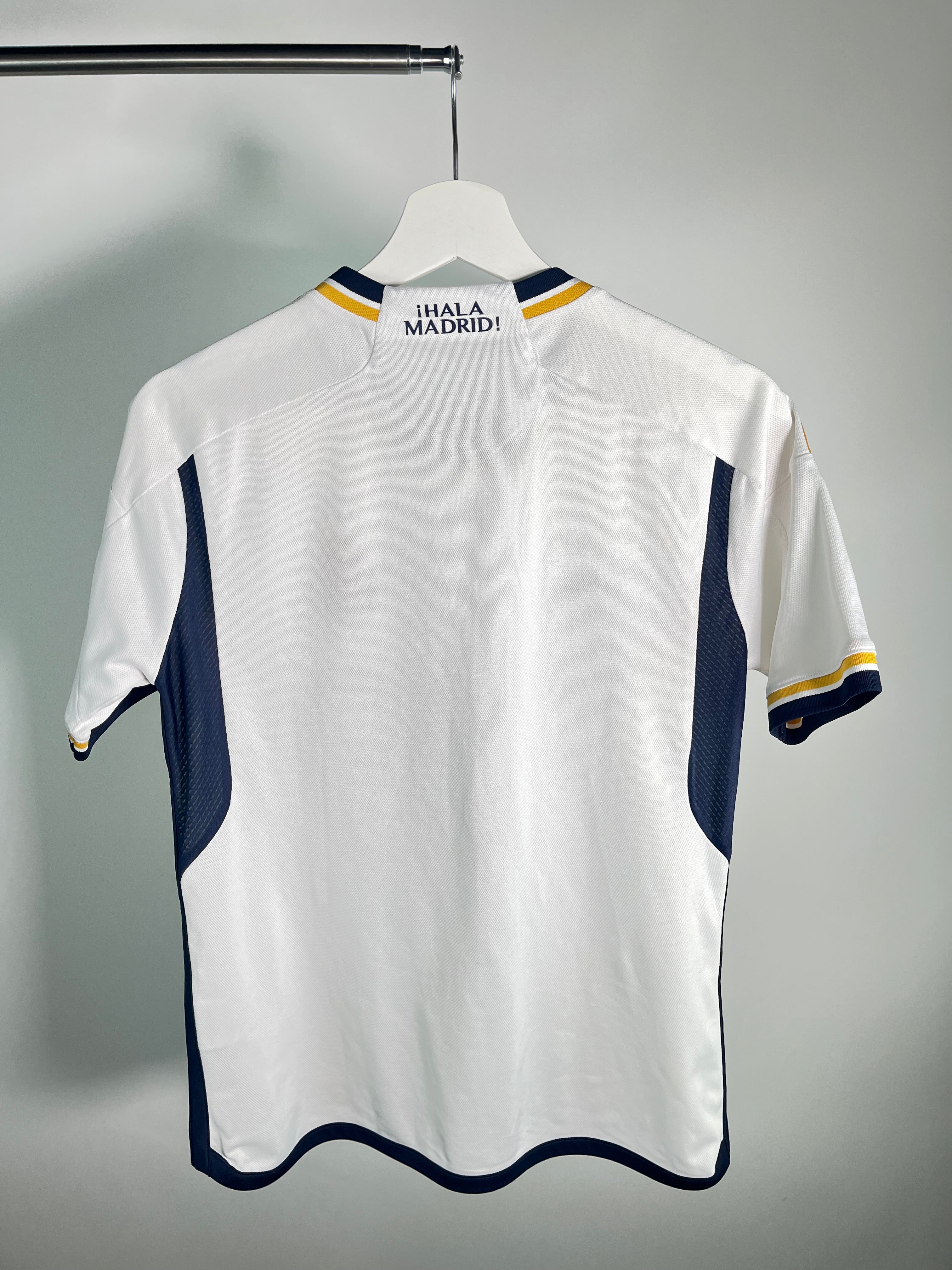 Jersey Real Madrid Local 2023 2024 (M Niño)