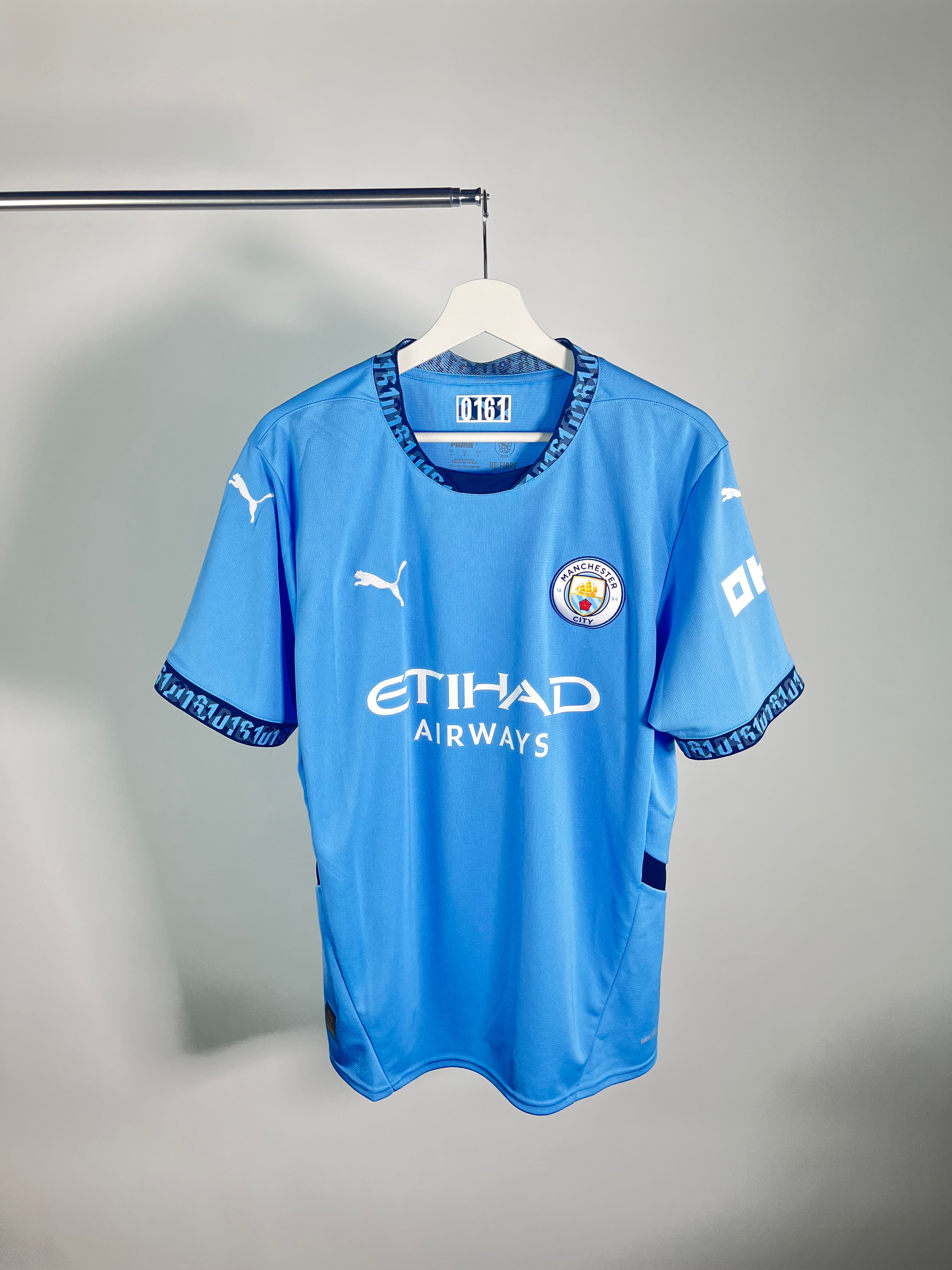 Jersey Manchester City Local 2024 2025 Erling Haaland (L)