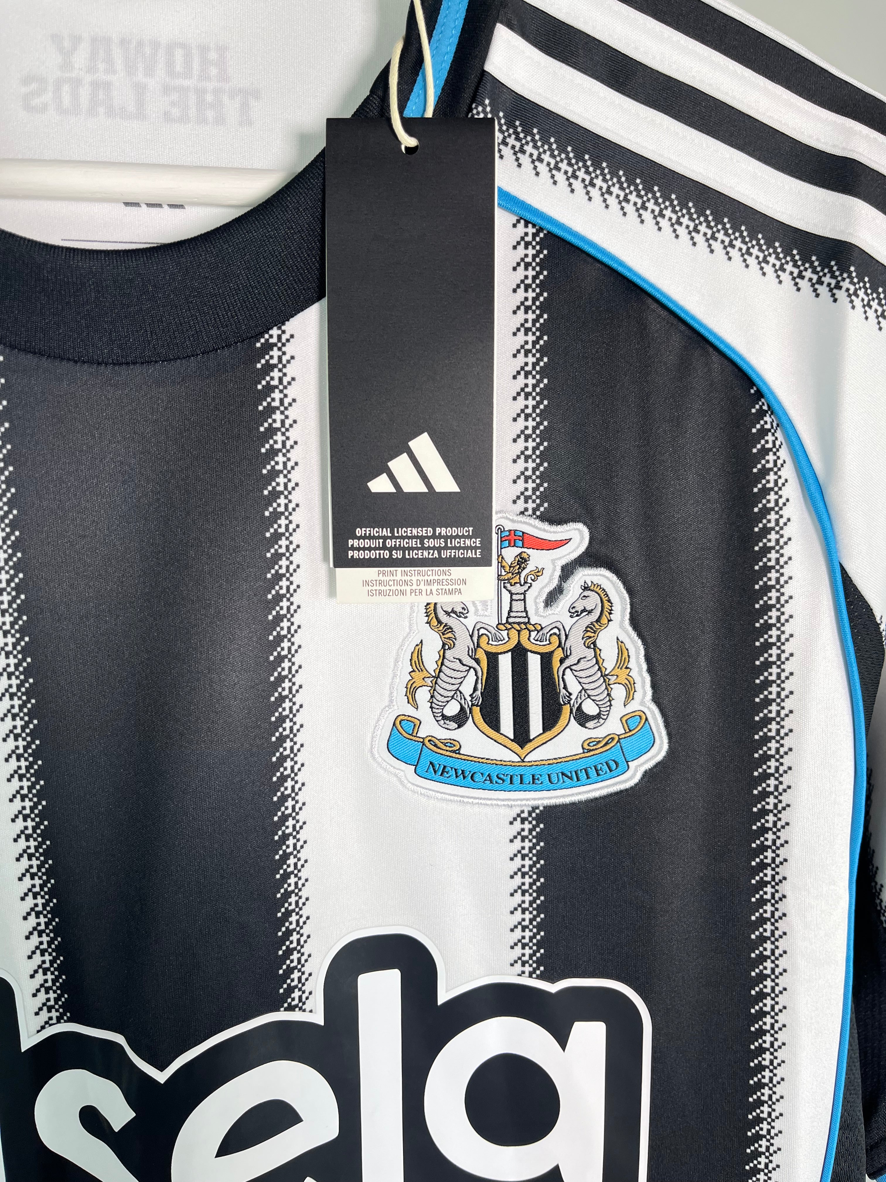 Jersey Newcastle Local 2025 2026 *C/Etiquetas* (M)