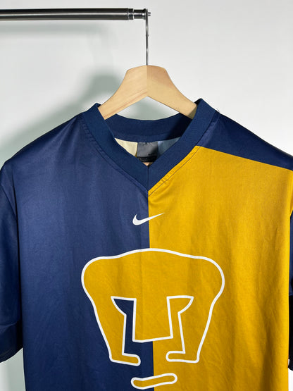 Jersey Pumas Local 2001 2002 *Versión Cuello V* (L)