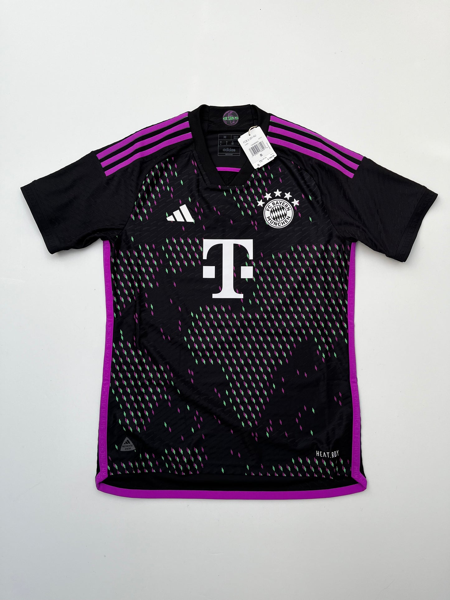 Jersey Bayern Munich Visita 2023 2024 *C/Etiquetas* Versión Jugador (M)