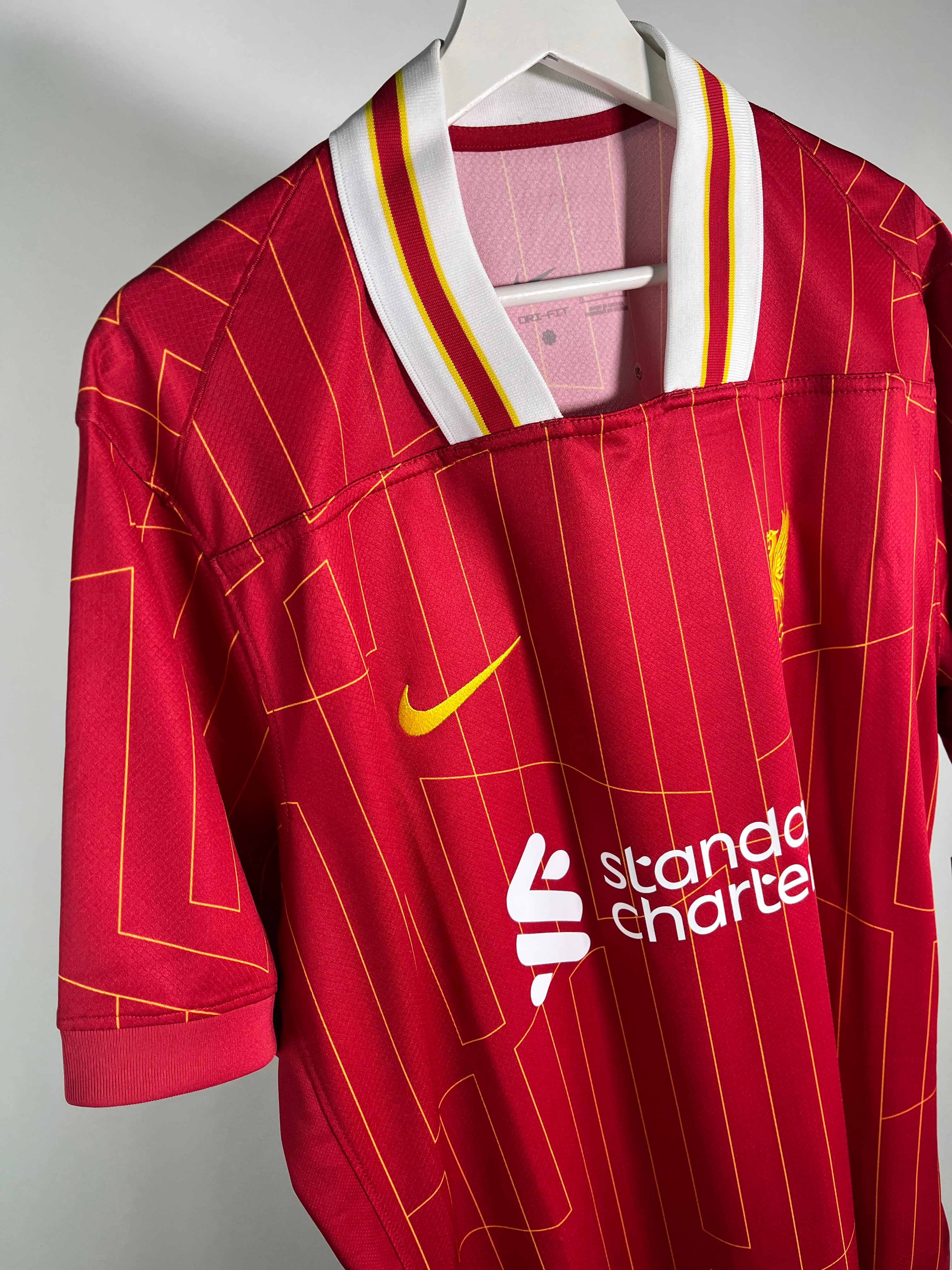 Jersey Liverpool Local 2024 2025 *C/Etiquetas* (XL)