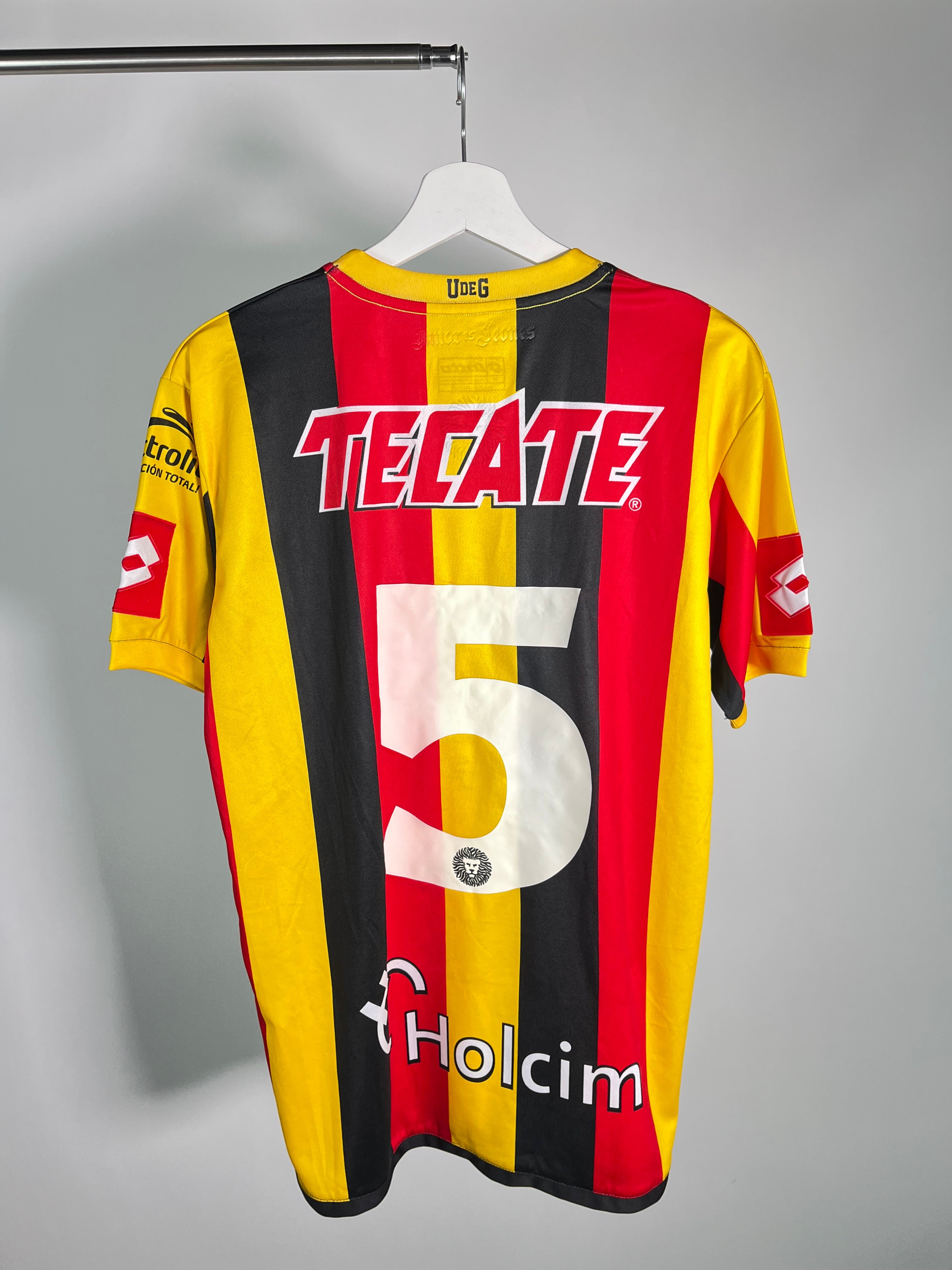Jersey Leones Negros Local 2015 2016 Josué Castillejos (M)
