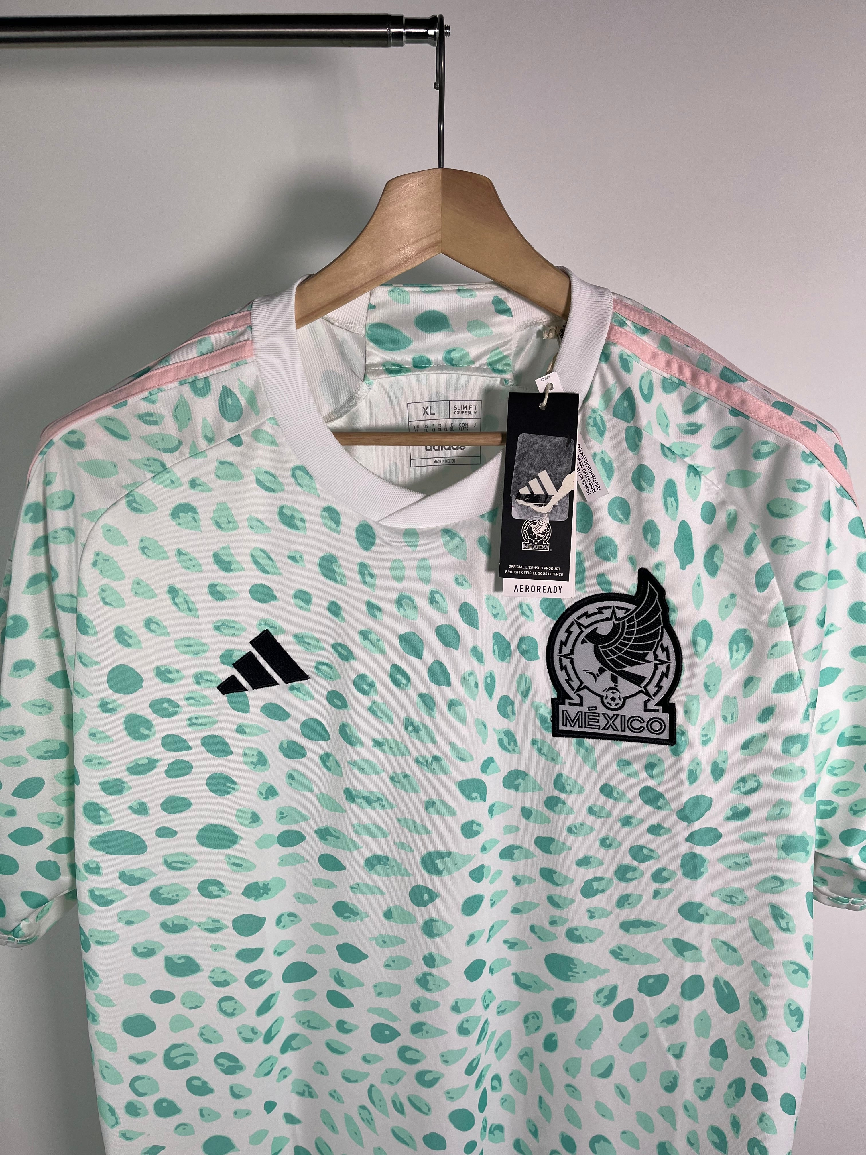 Jersey México Especial 2023 2024 *C/Etiquetas* (Múltiples tallas)