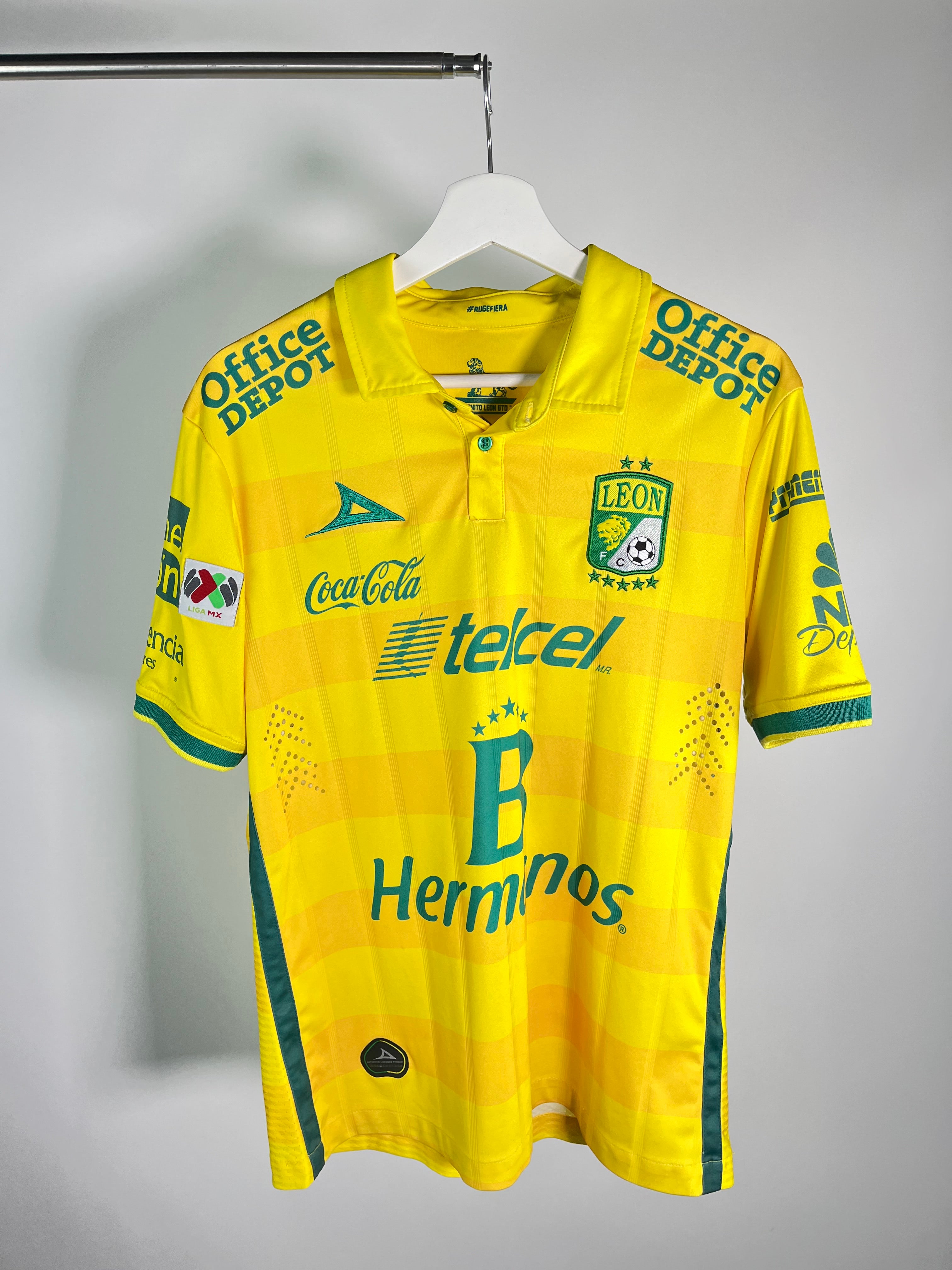 Jersey Club León Tercero 2015 2016 (S)