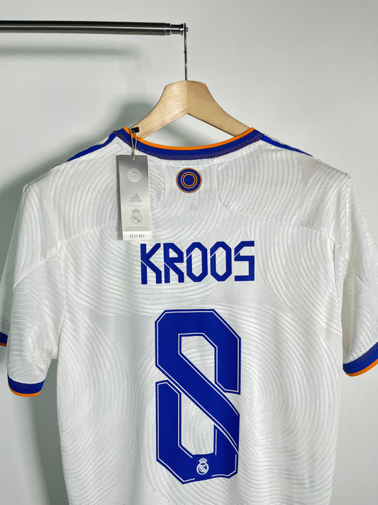 Jersey Real Madrid Local 2021 2022 Versión Jugador *C/Etiquetas* Toni Kroos (M)