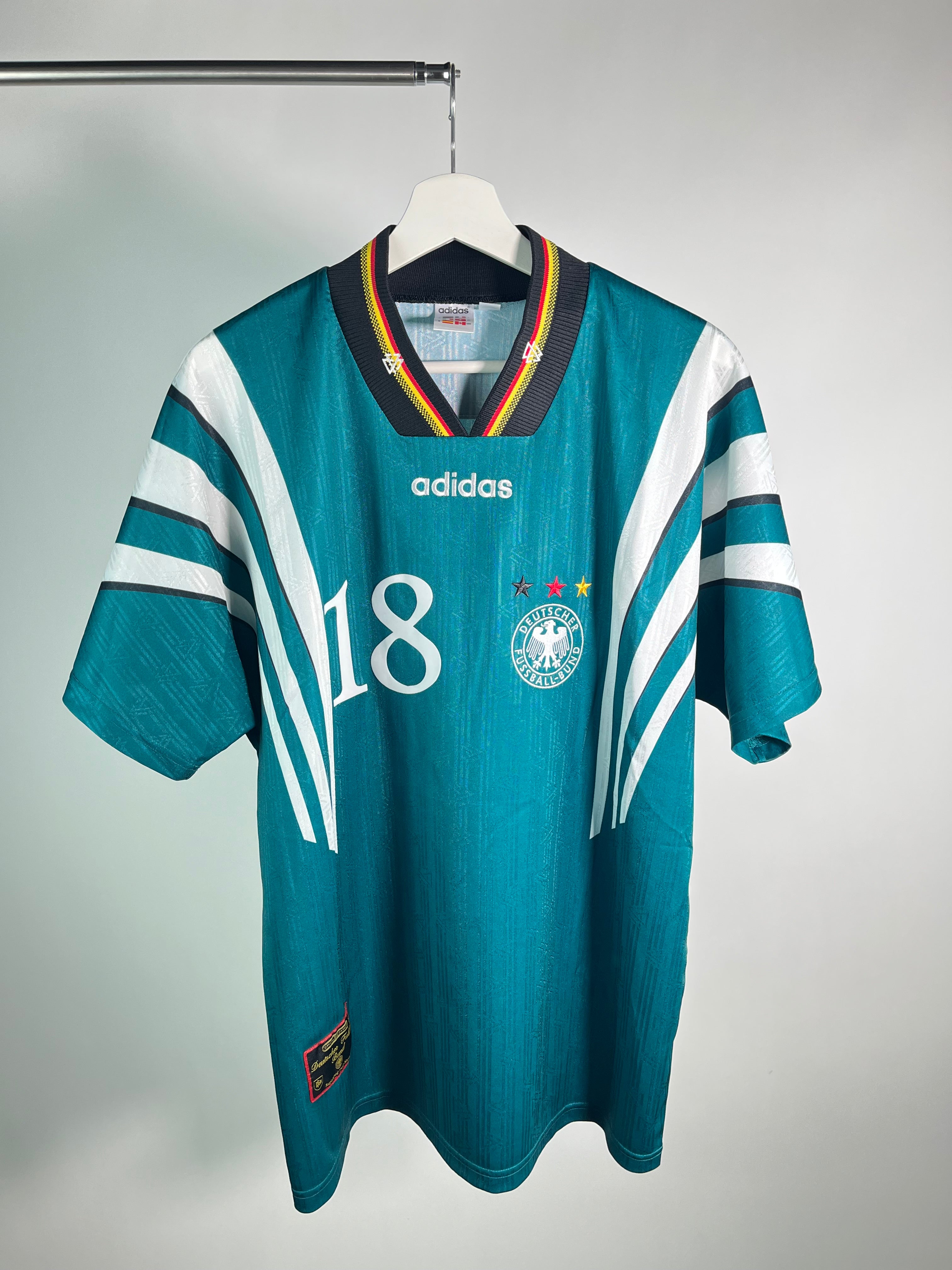 Jersey Alemania Visita 1996 1998 *Reedición* Jürgen Klinsmann (L)