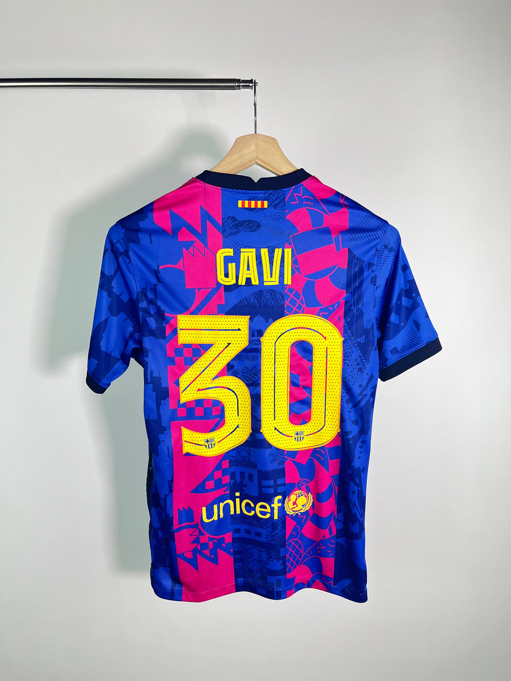 Jersey Barcelona Local Especial 2021 2022 Gavi (S)