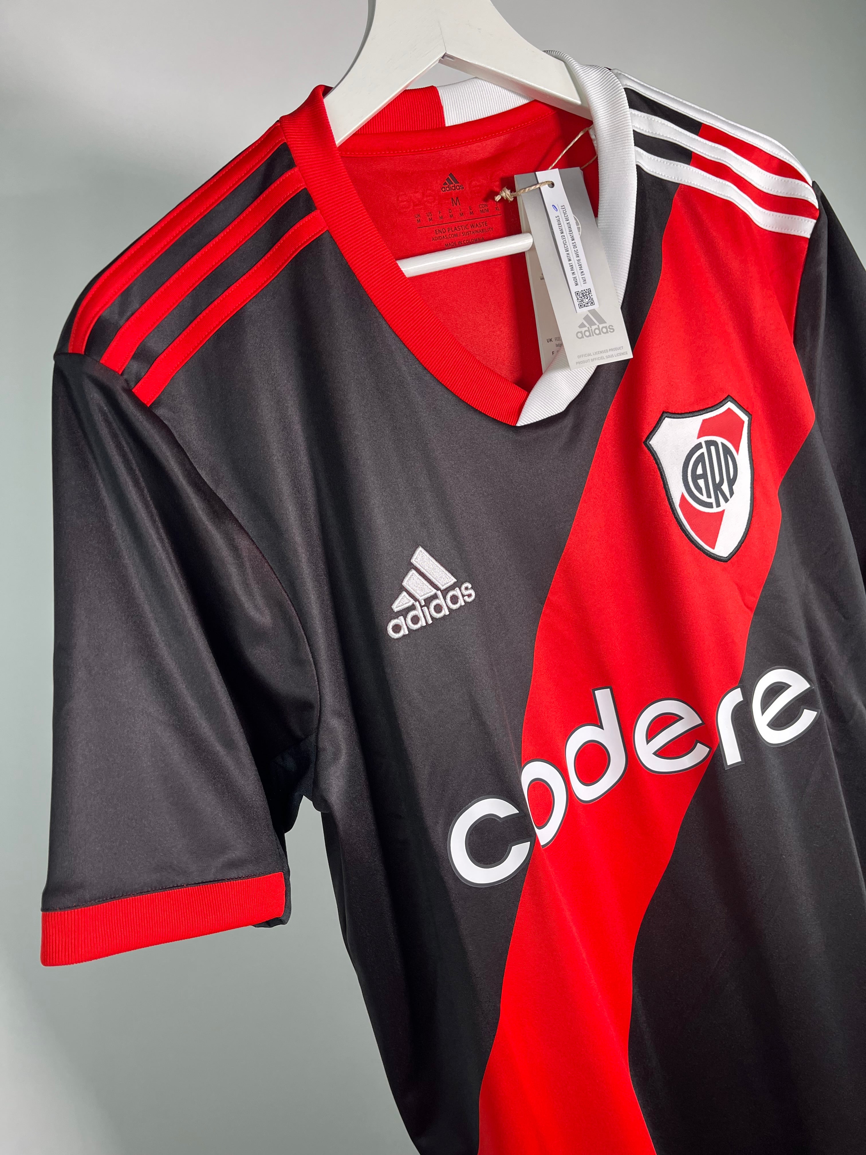 Jersey River Plate Tercera 2023 2024 *C/Etiquetas* (M)