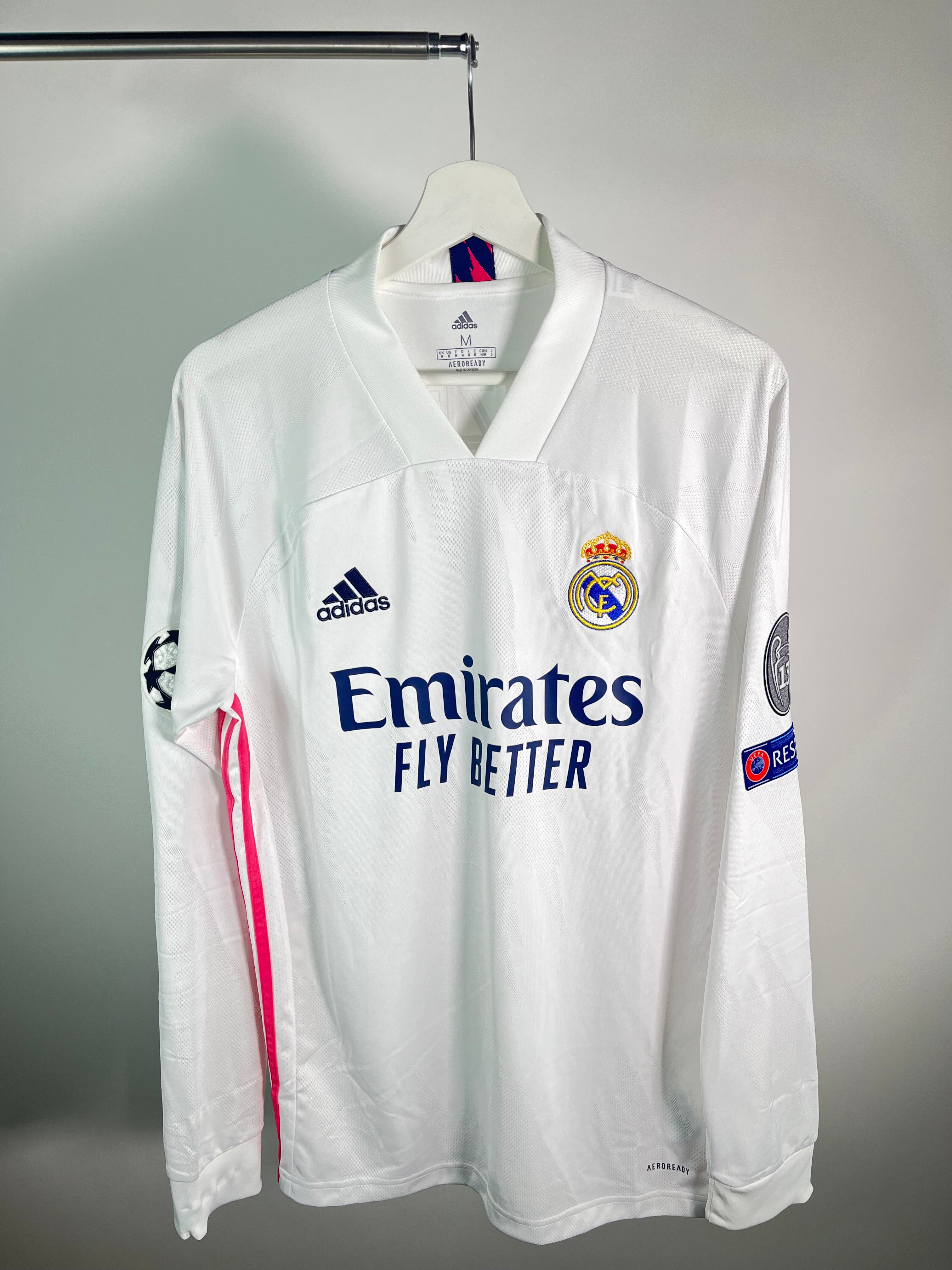 Jersey Real Madrid Local *Champions League* 2020 2021 Manga Larga Karim Benzema (M)