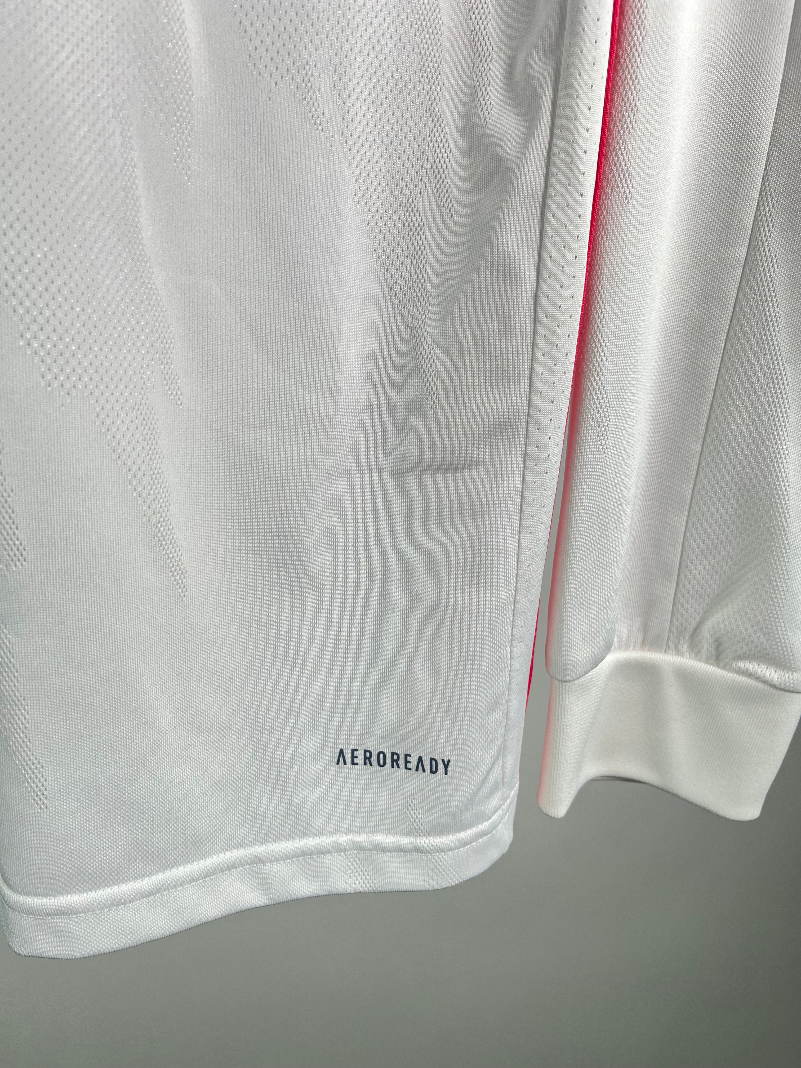 Jersey Real Madrid Local 2020 2021 Manga Larga Toni Kroos (M)