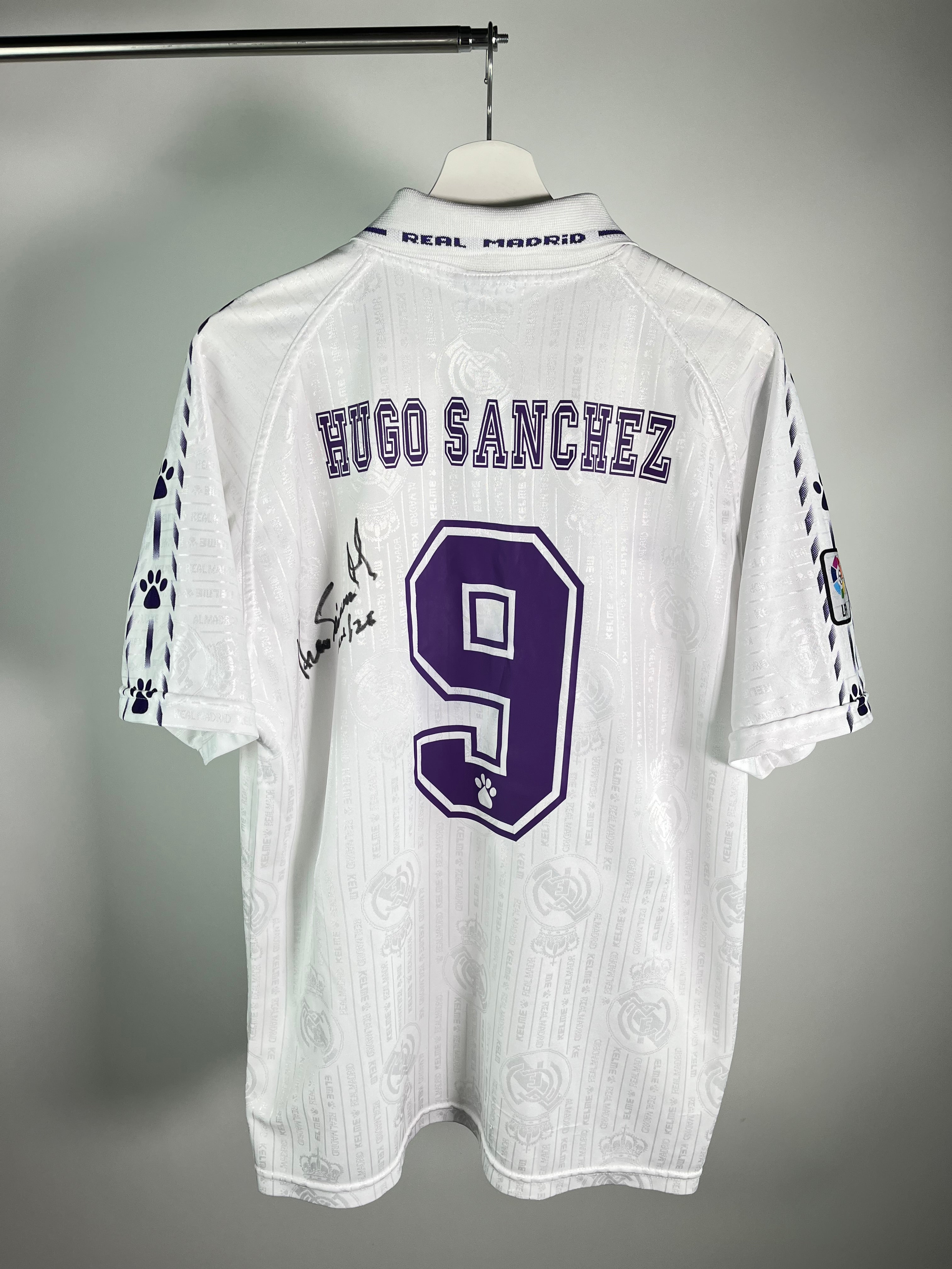 Jersey Real Madrid Local 1995 1996 Autografiado Por Hugo Sánchez (M)