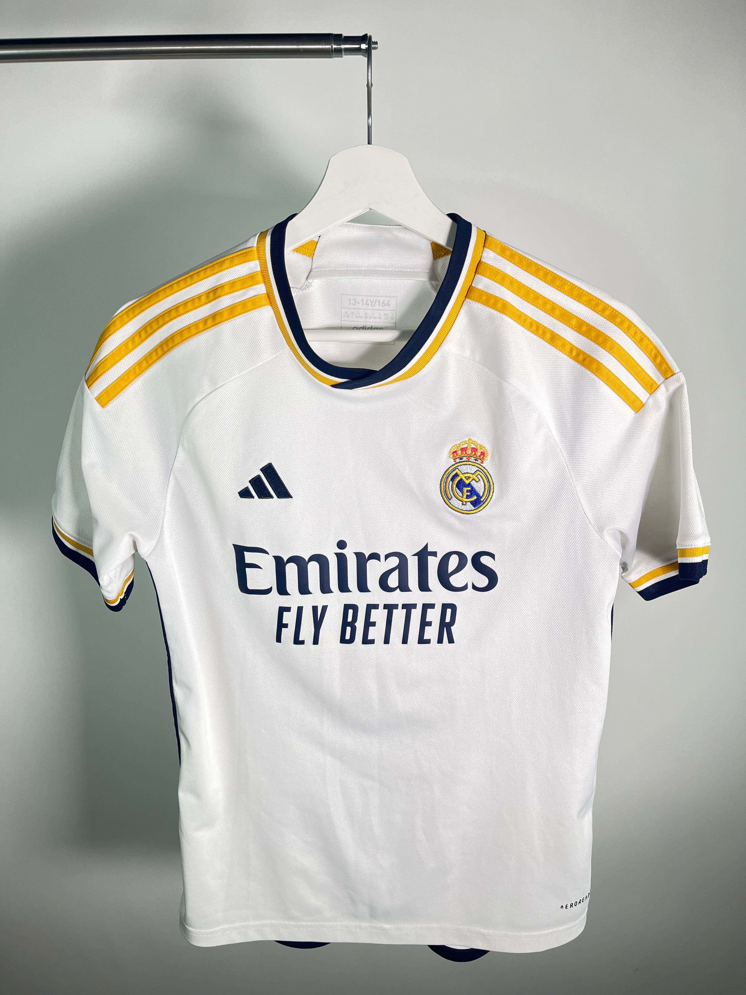 Jersey Real Madrid Local 2023 2024 (M Niño)