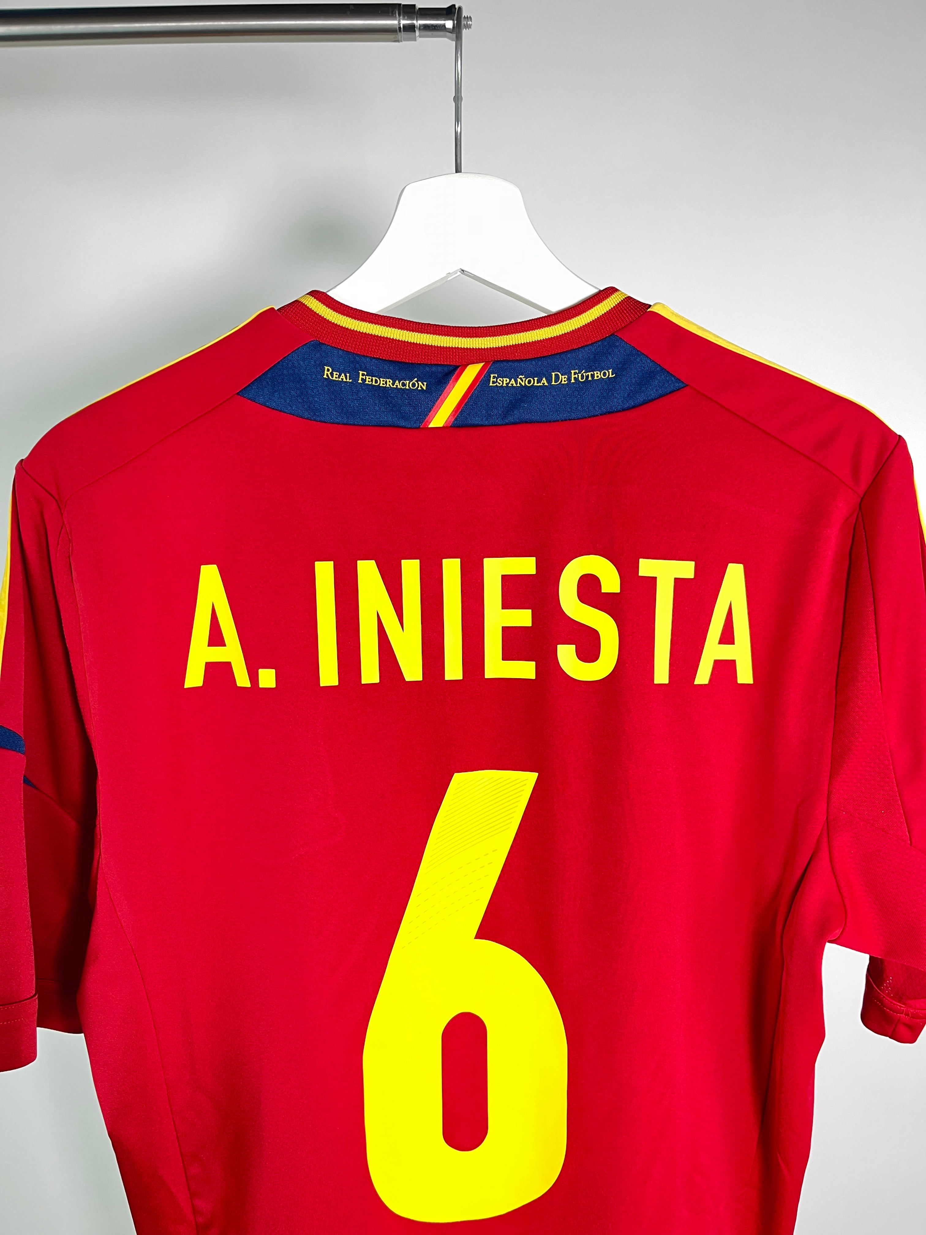 Jersey España Local 2012 2013 Andrés Iniesta (M)