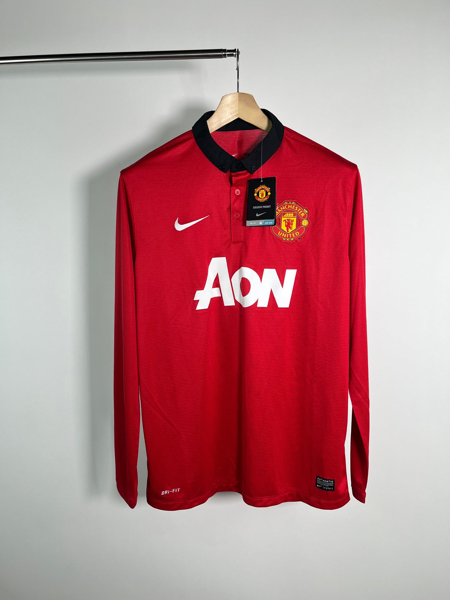 Jersey Manchester United Local 2013 2014 Manga Larga *C/Etiquetas* (L)