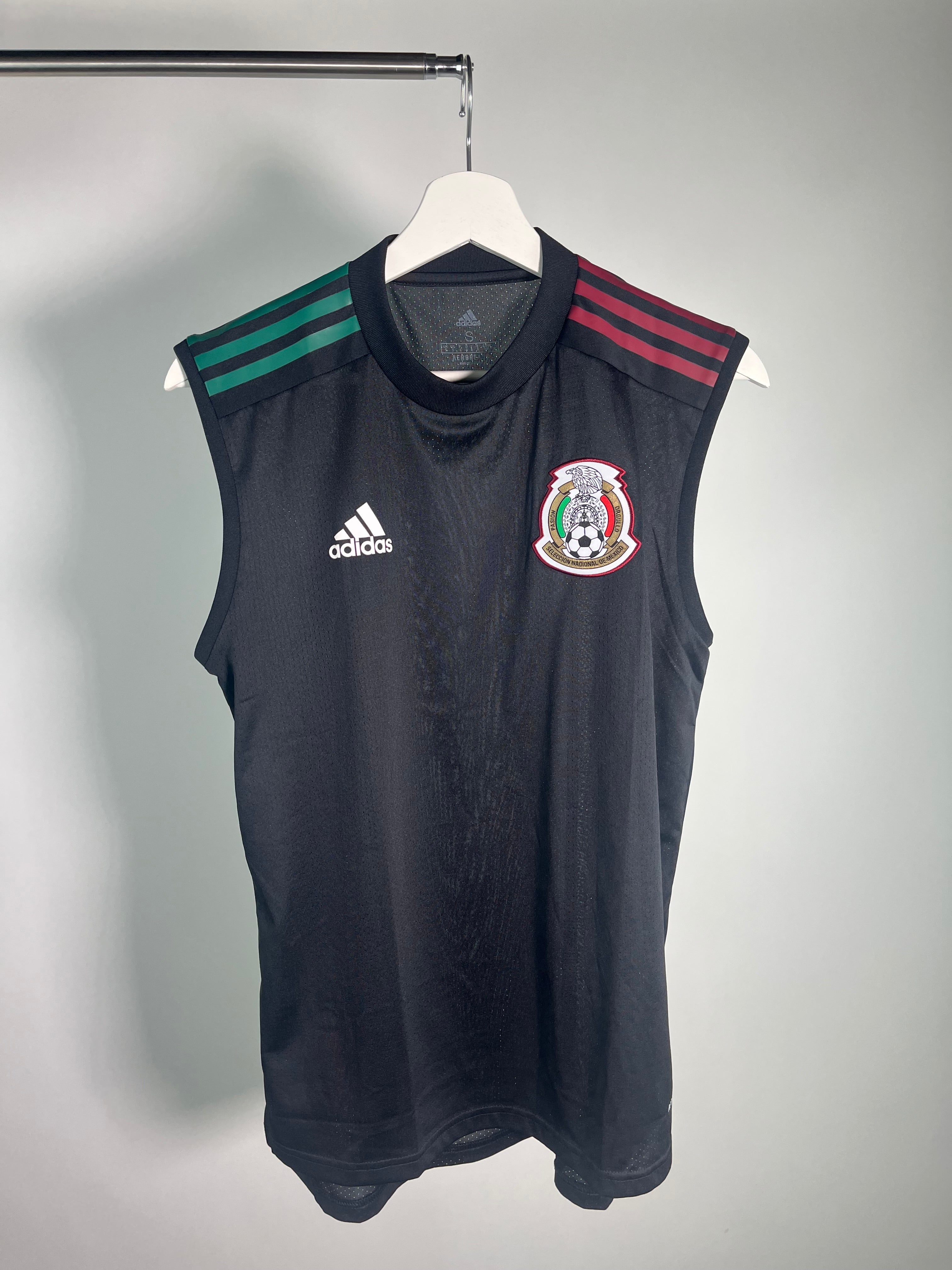 Jersey México Entrenamiento 2020 2021 *Sin Mangas* (S)