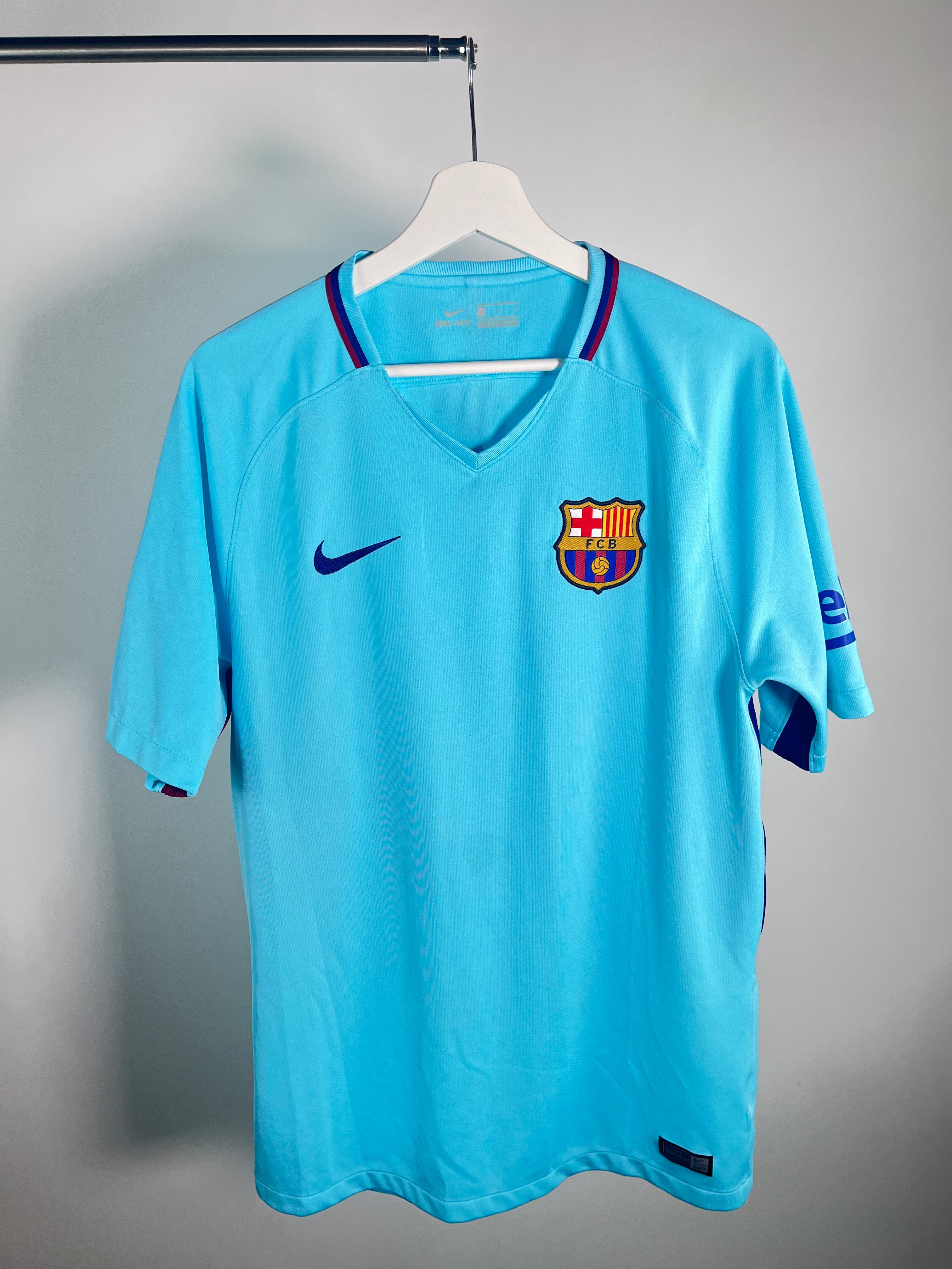 Jersey Barcelona Visita 2017 2018 Lionel Messi (L)