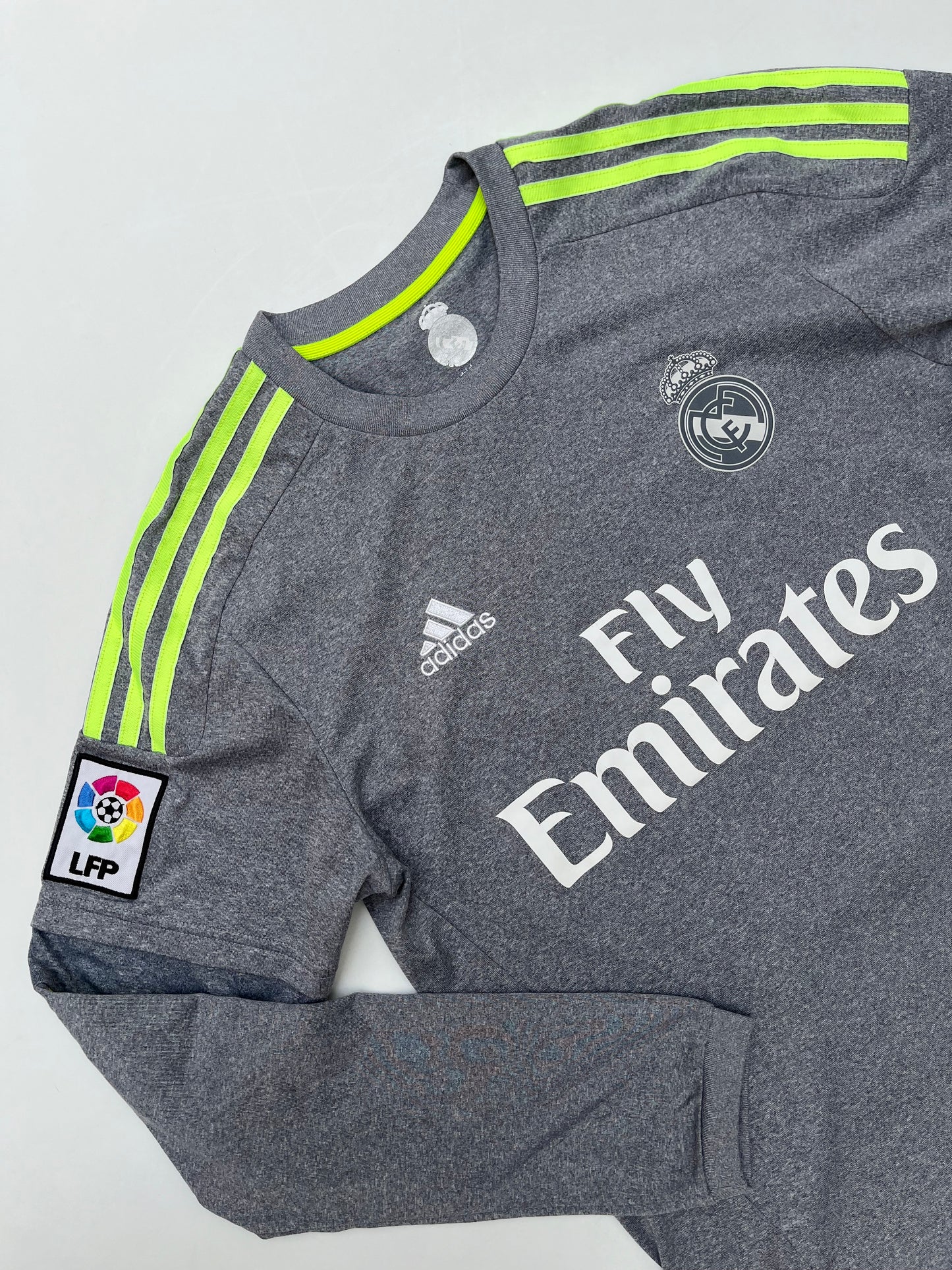 Jersey Real Madrid Visita 2015 2016 Manga Larga Pepe (S)
