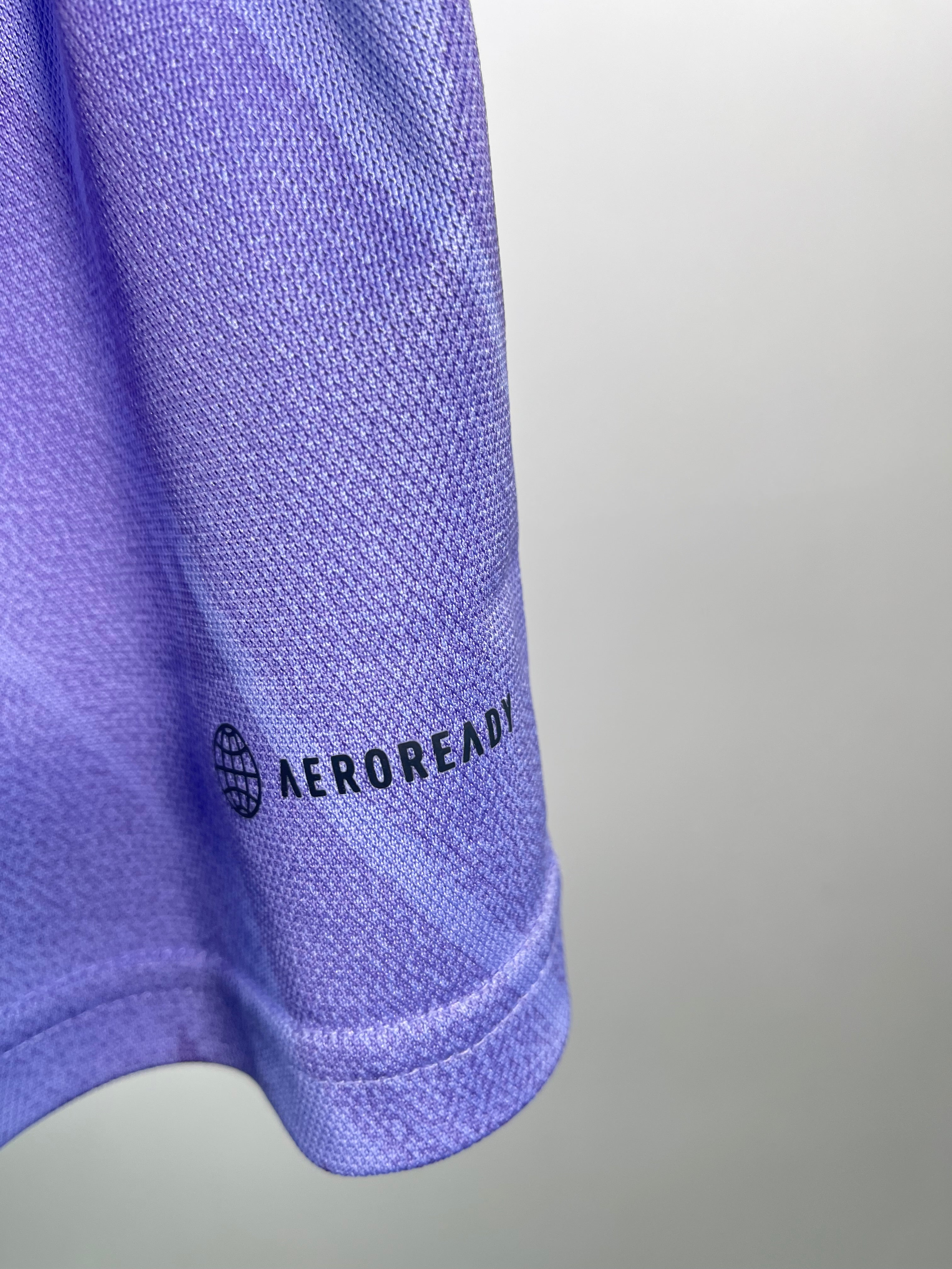 Jersey Real Madrid Visita 2022 2023 Karim Benzema (XL)