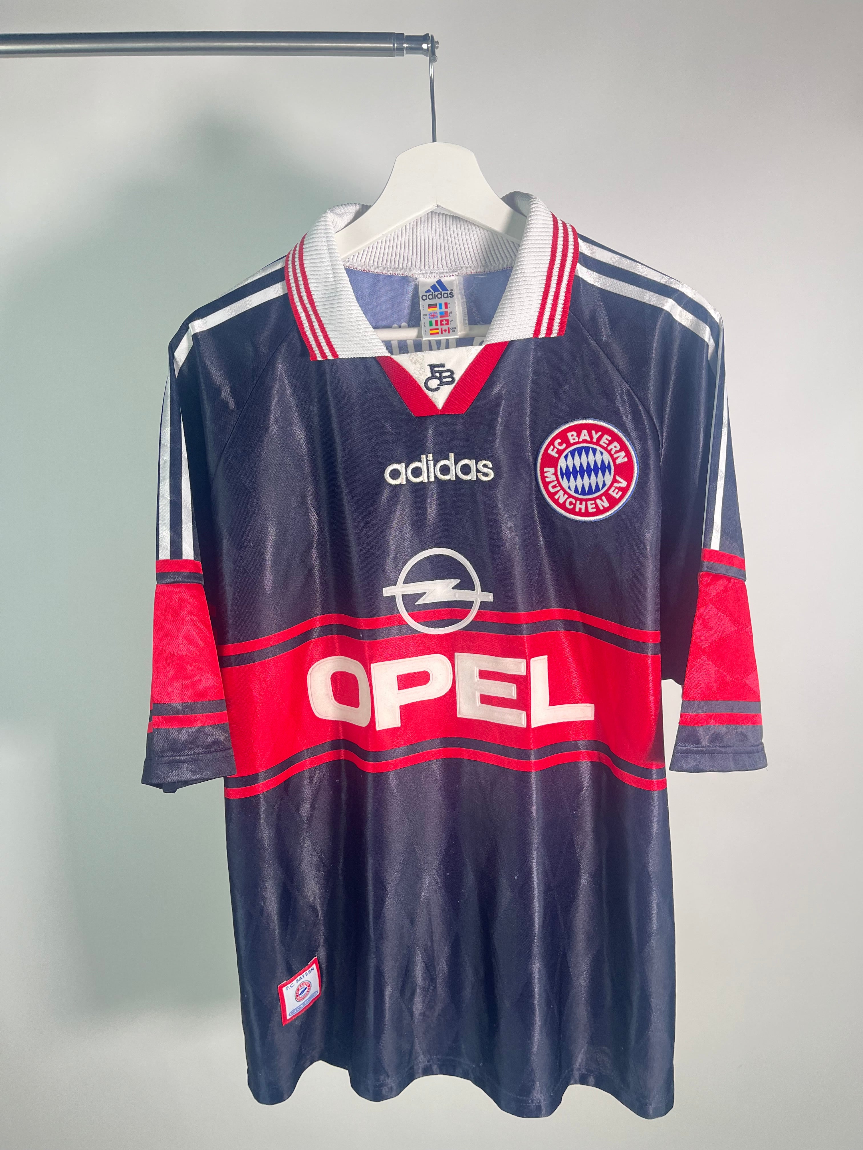 Jersey Bayern Munich Local 1997 1998 Lothar Matthäus (L)