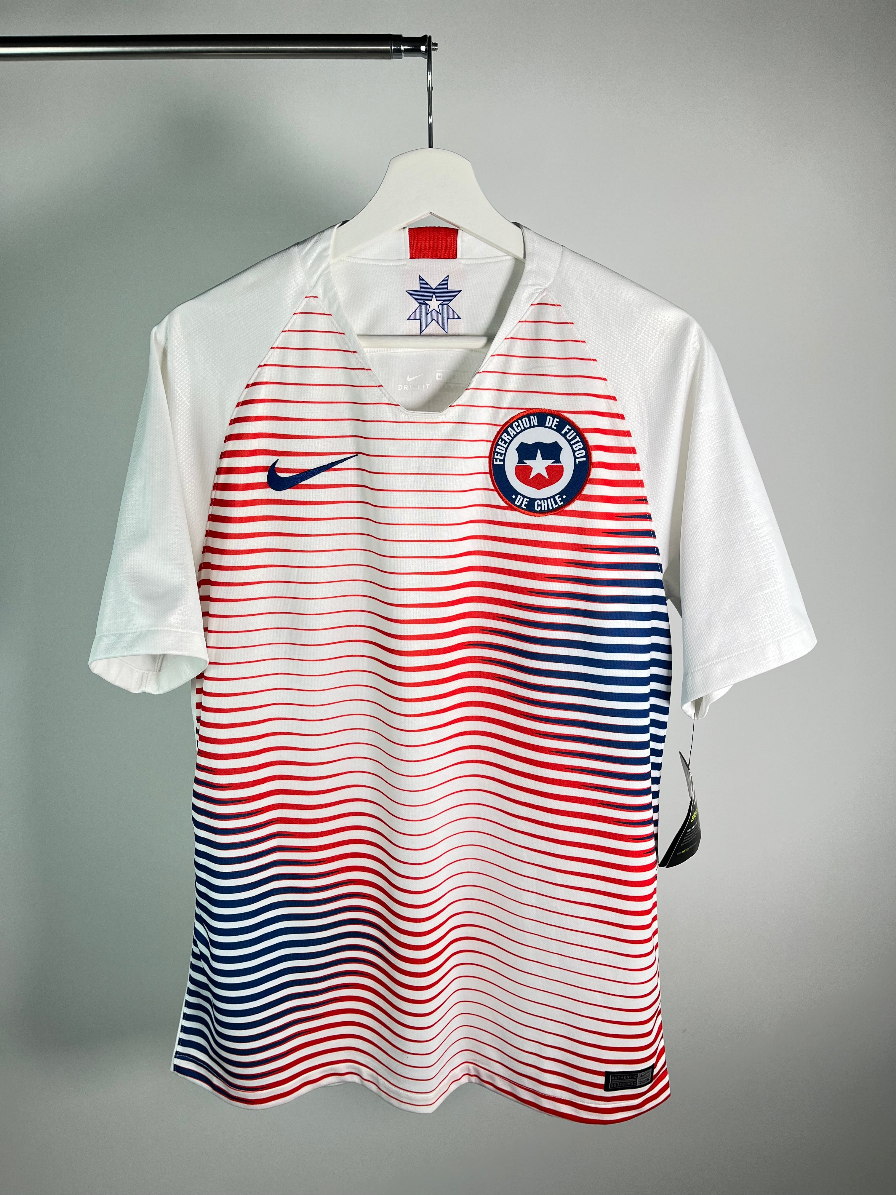 Jersey Chile Visita 2018 2020 *C/Etiquetas* (M)