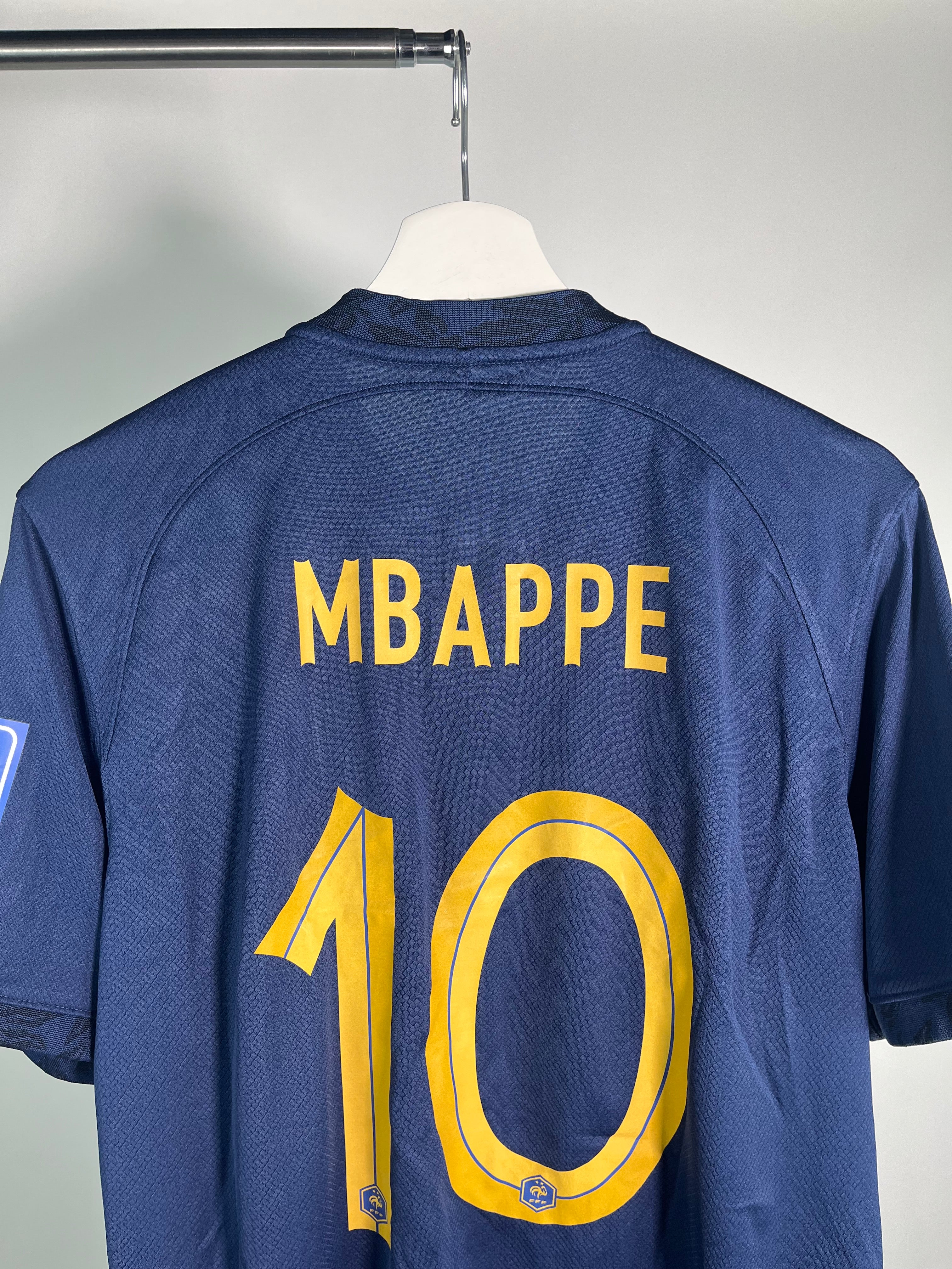 Jersey Francia Local 2022 2024 Kylian Mbappé (L)