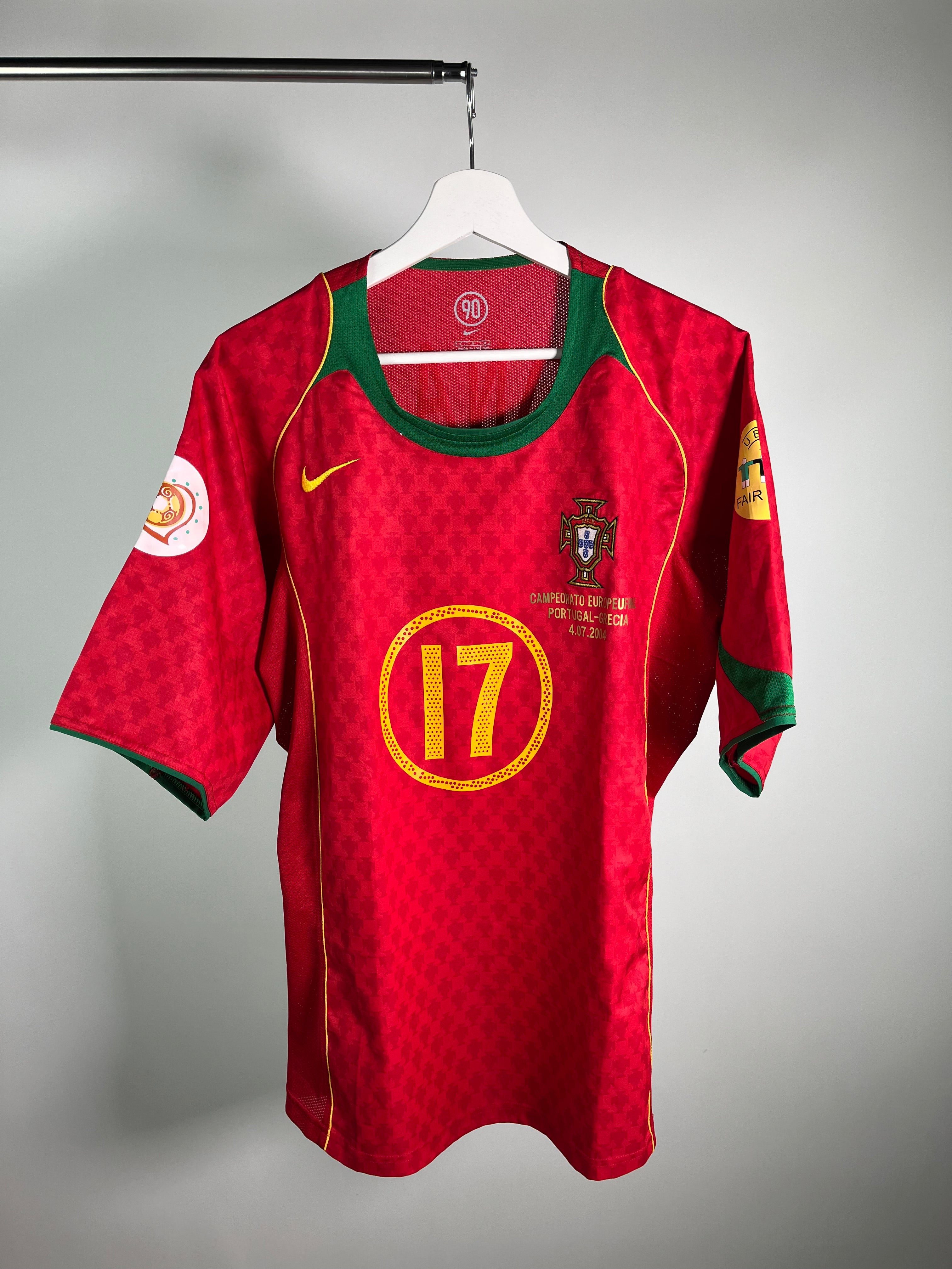 Jersey Portugal Local 2004 2006 *Match Detail vs Grecia* Cristiano Ronaldo (L)