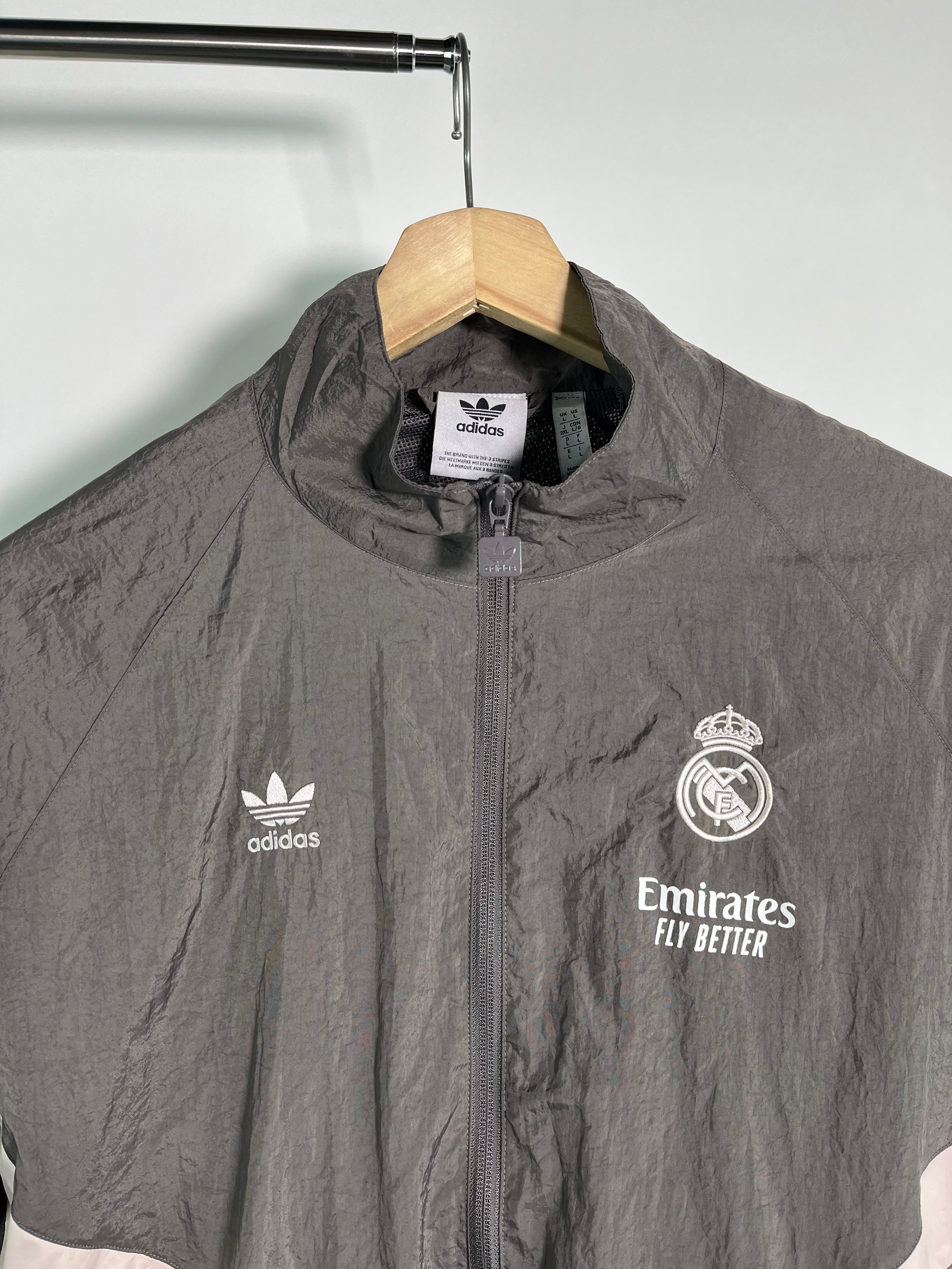 Chamarra Real Madrid 2024 2025 *Adidas Originals* (L)