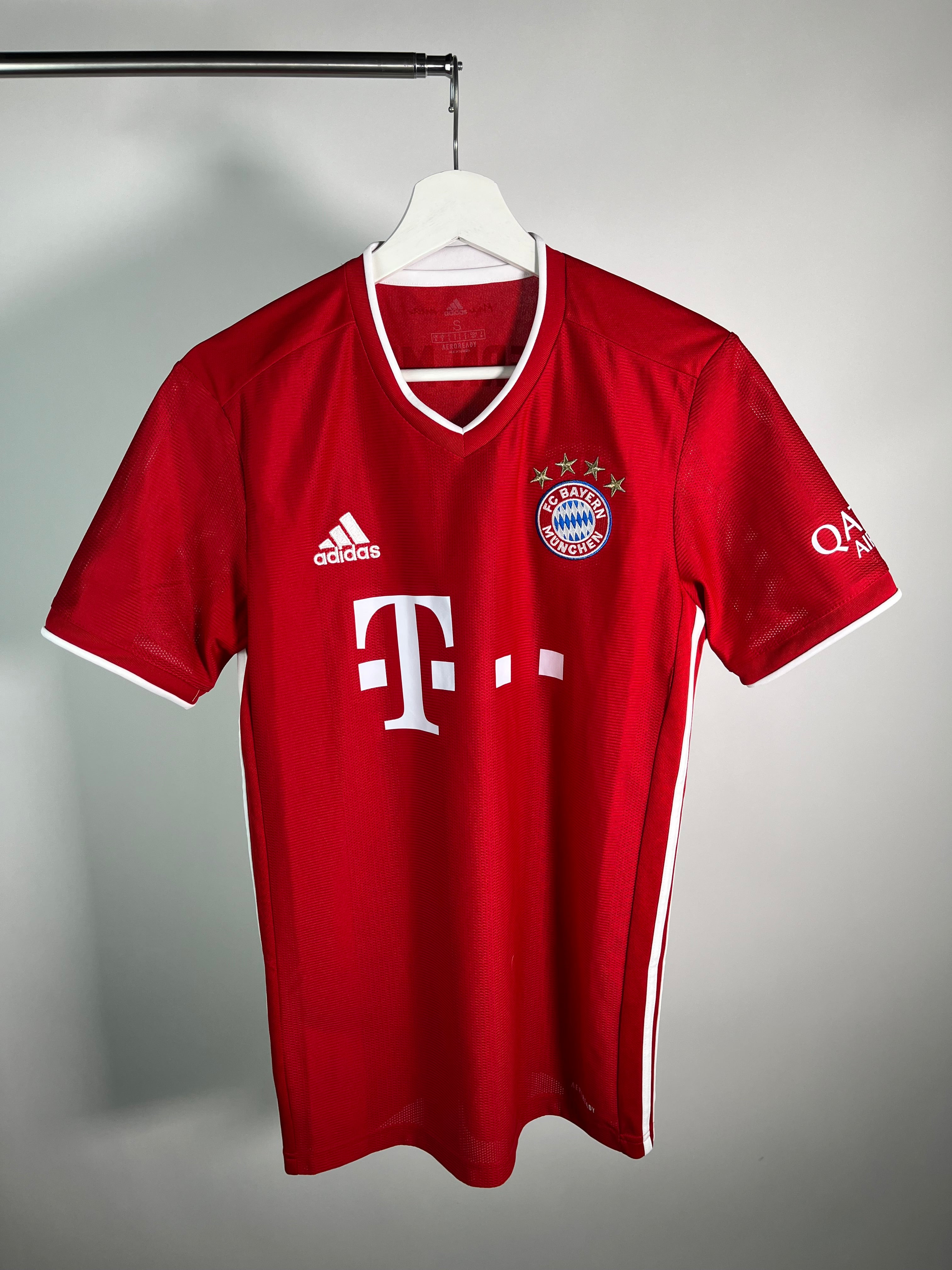 Jersey Bayern Munich Local 2020 2021 Robert Lewandowski (S)