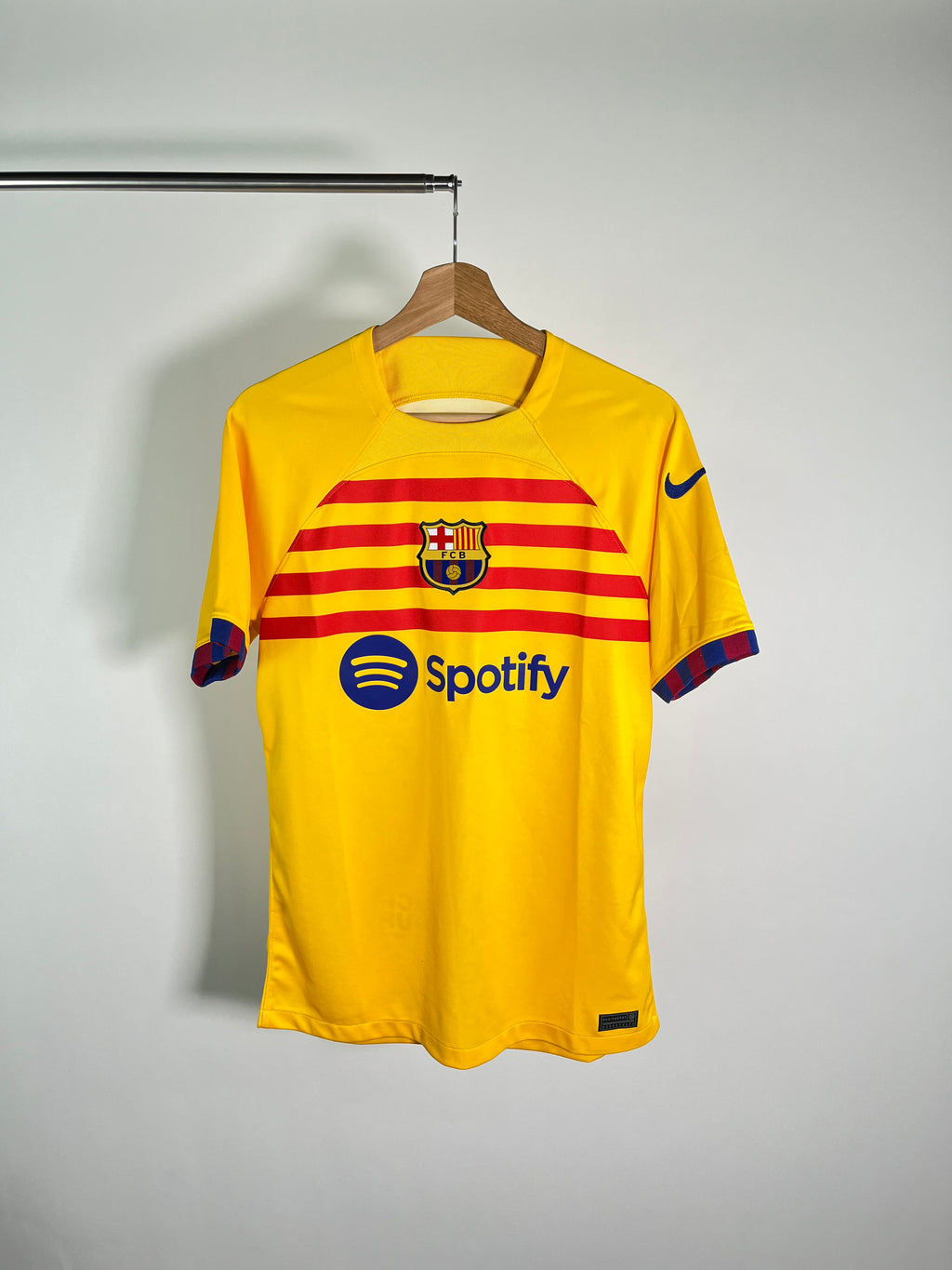 Jersey Barcelona Cuarta 2023 2024 (M)