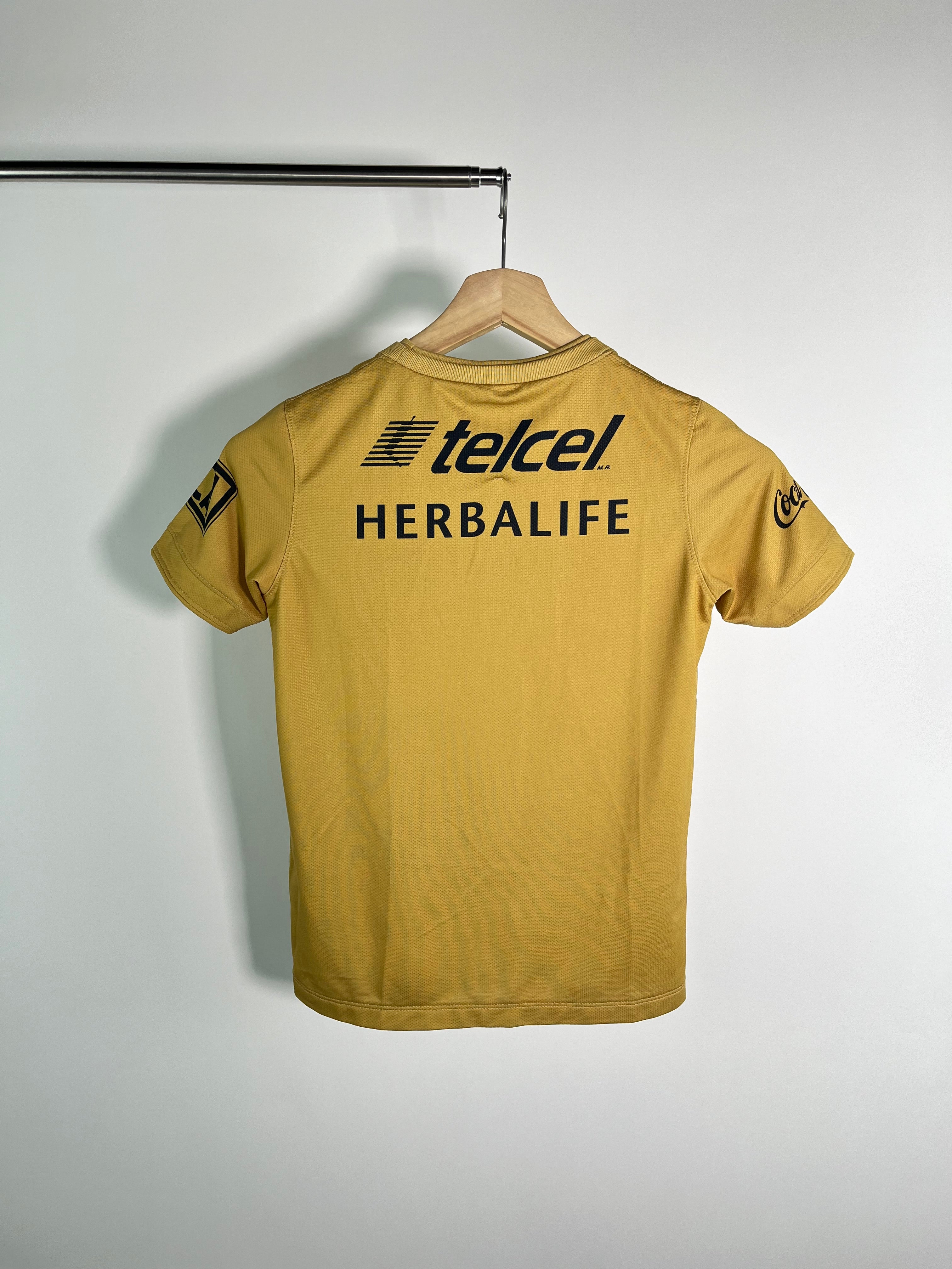 Jersey Pumas Local 2014 2015 (M Niño)