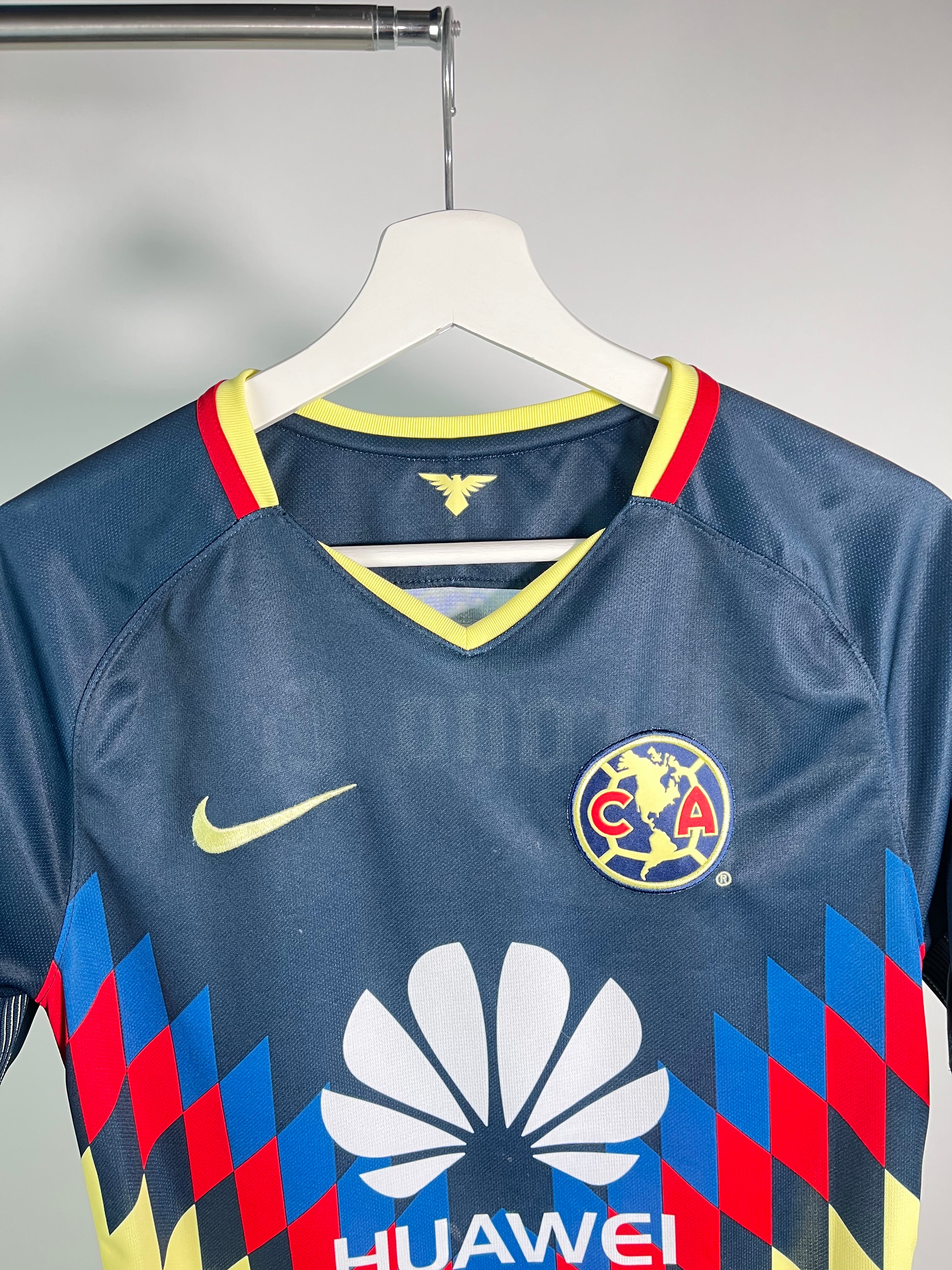 Jersey Club América Local 2017 2018 (S)