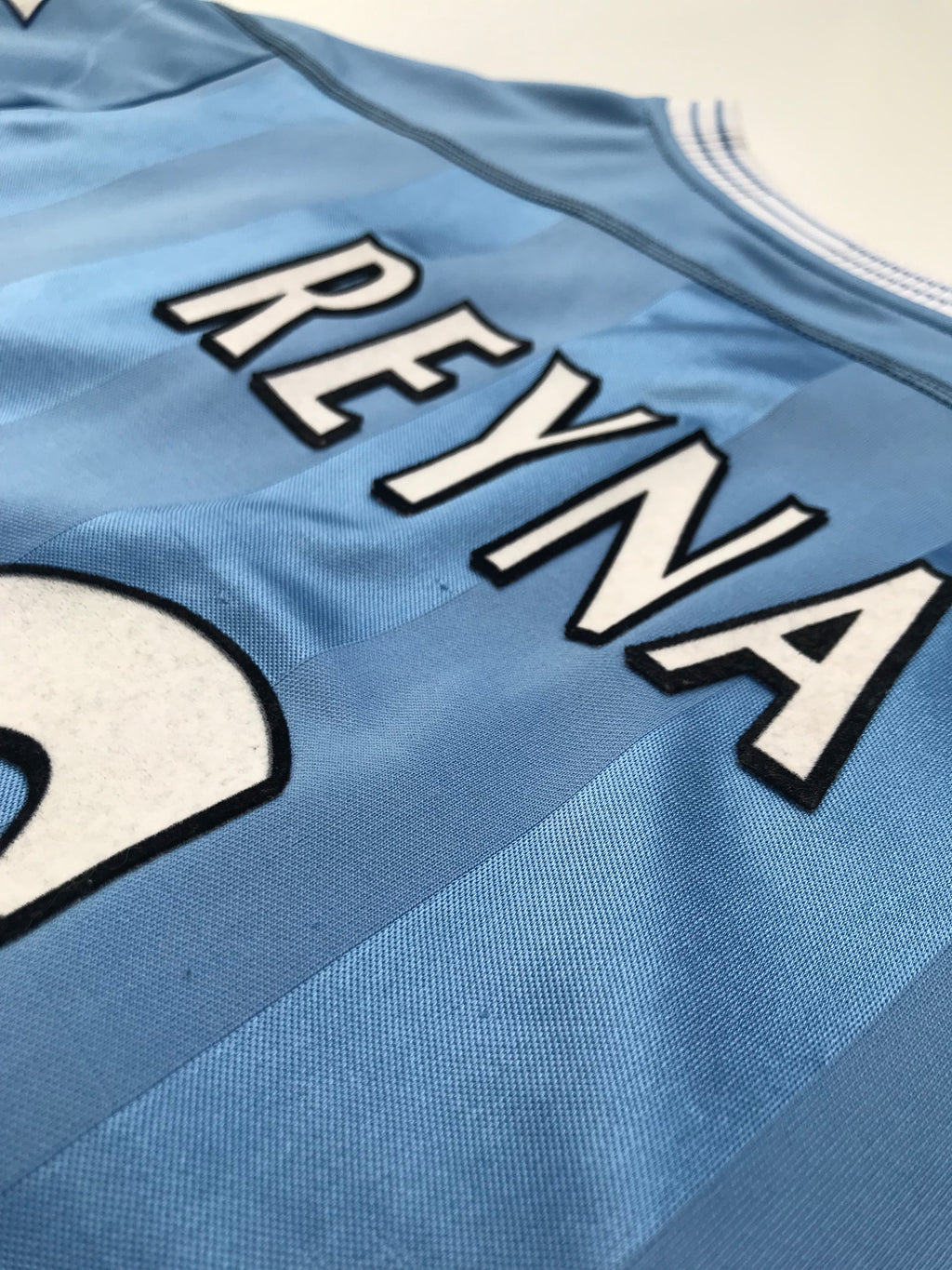 Manchester City Home Jersey 2003 2004 Claudio Reyna (S)