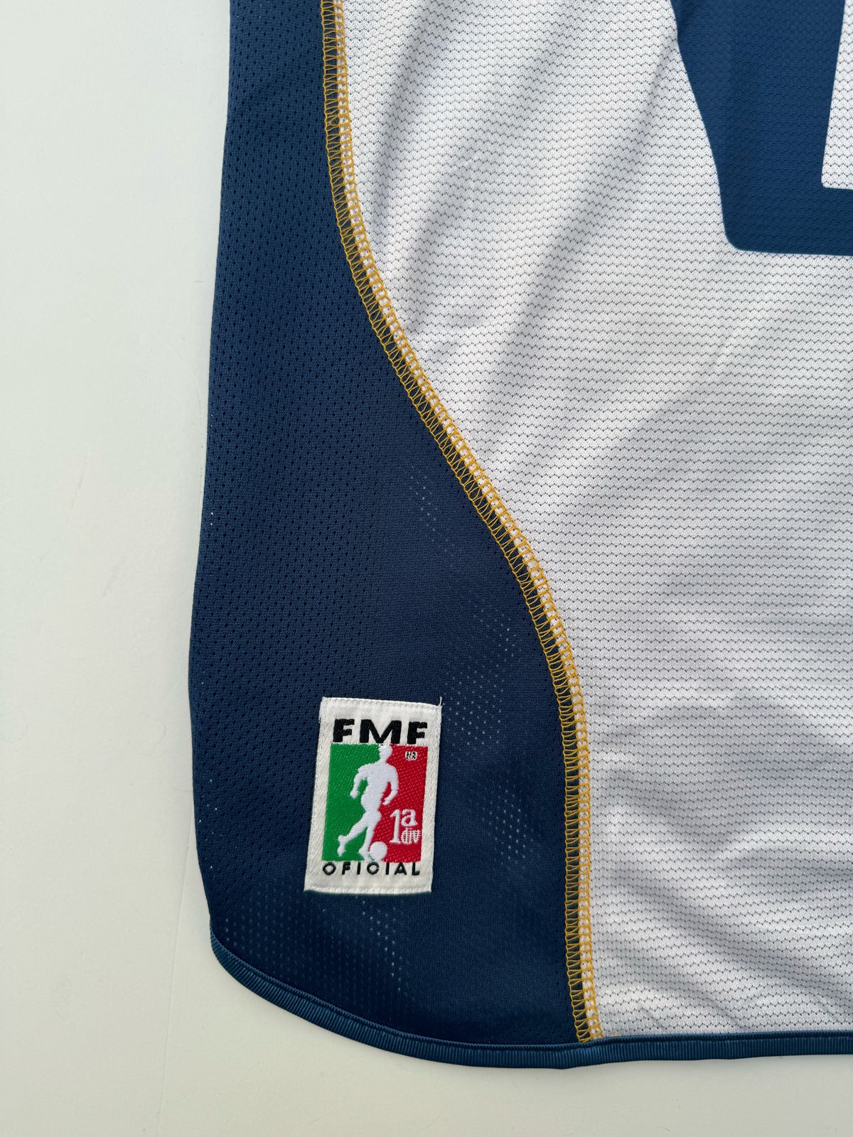 Jersey Pumas Local 2004 2005 Leandro (L)