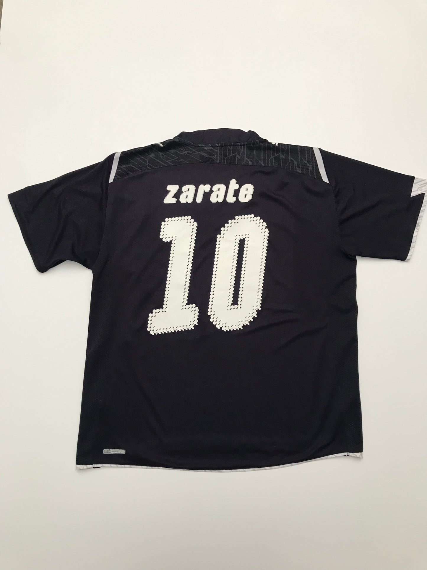 Jersey Lazio Visit 2009 2010 Mauro Zarate (L) 